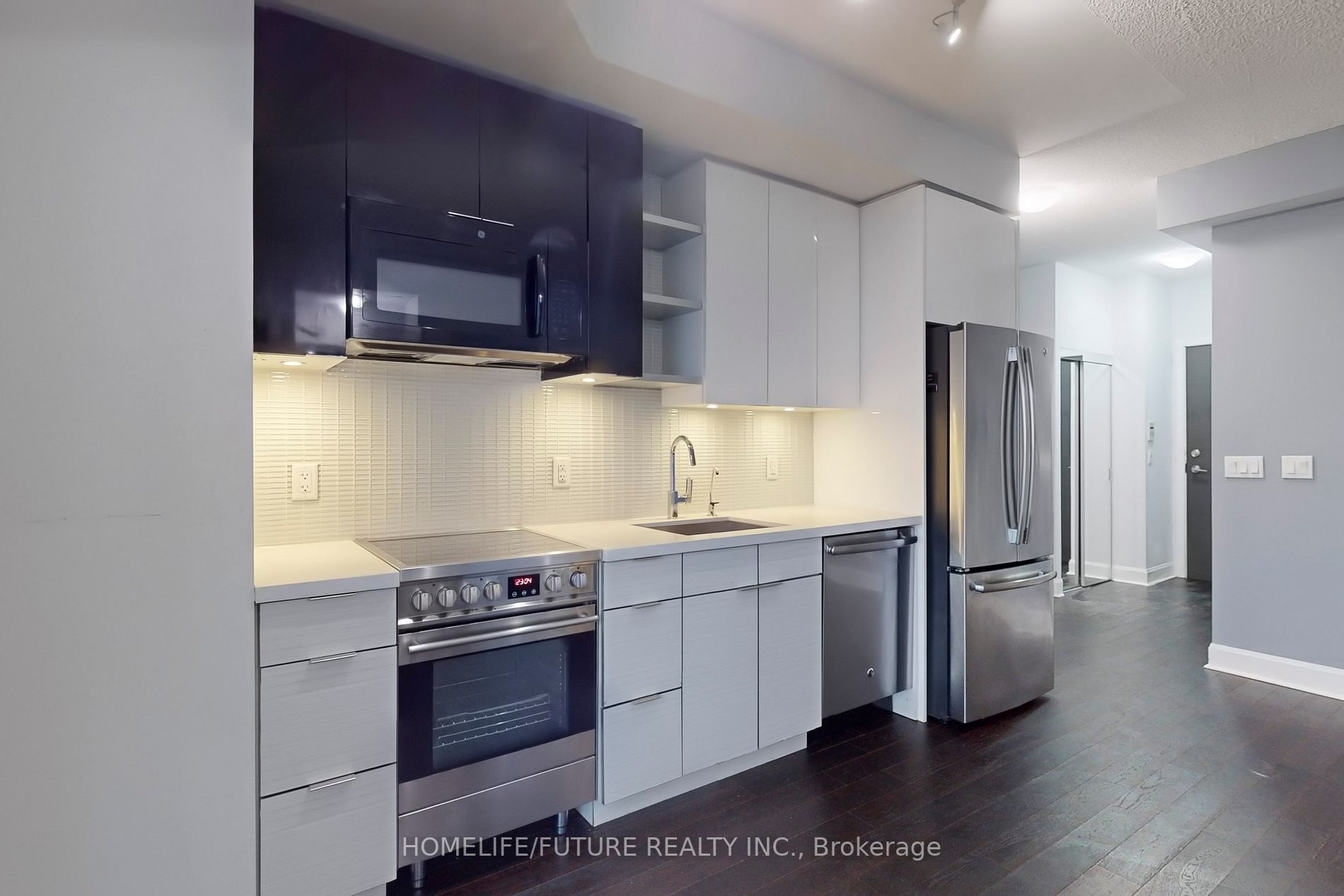 33 Shore Breeze Dr, #3301