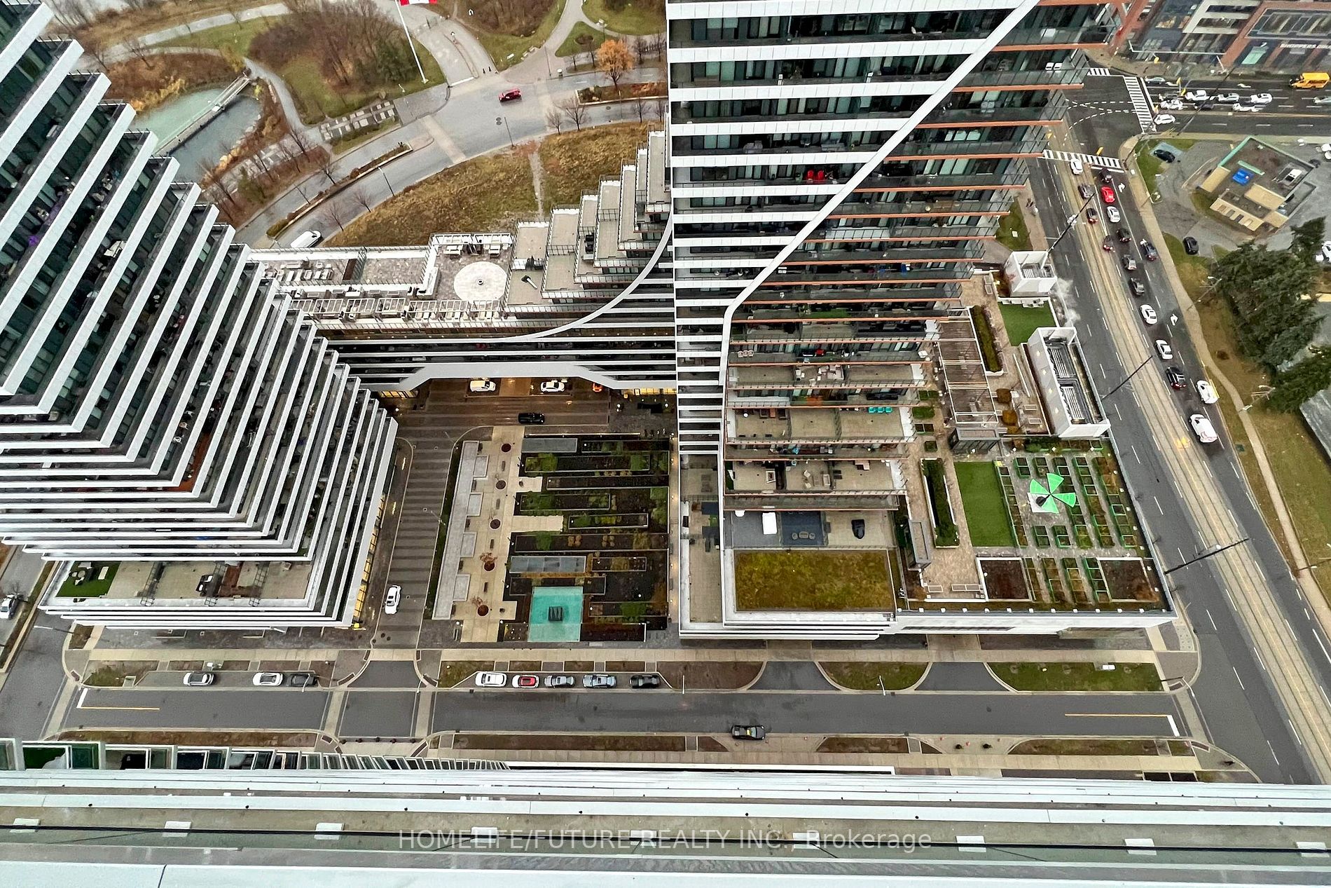 33 Shore Breeze Dr, #3301