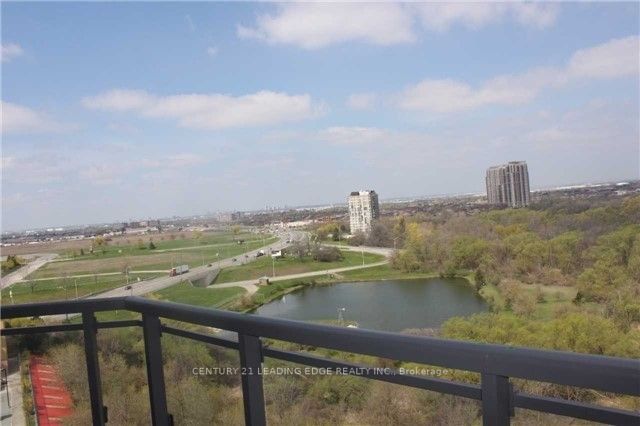 840 QUEENS PLATE Drive, #1612