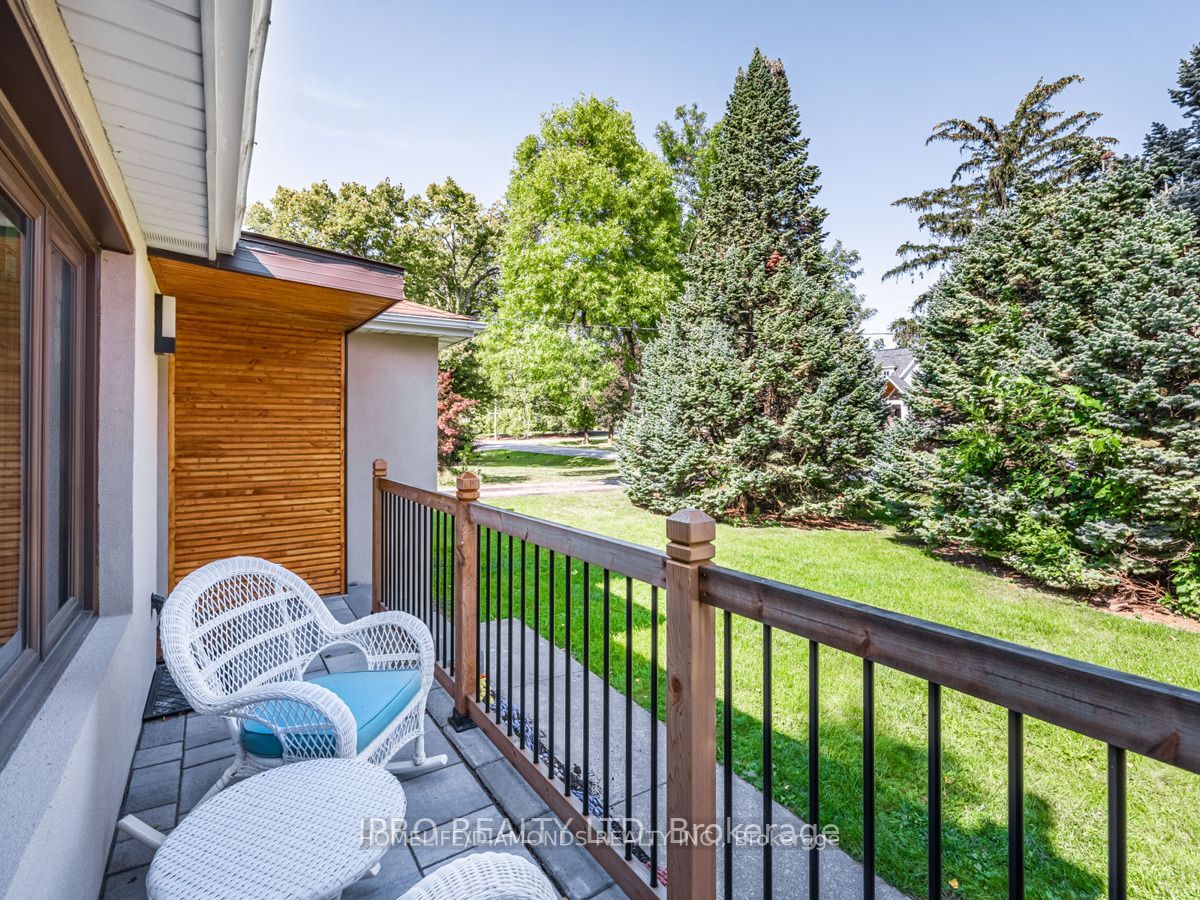 208 Glen Oak Dr