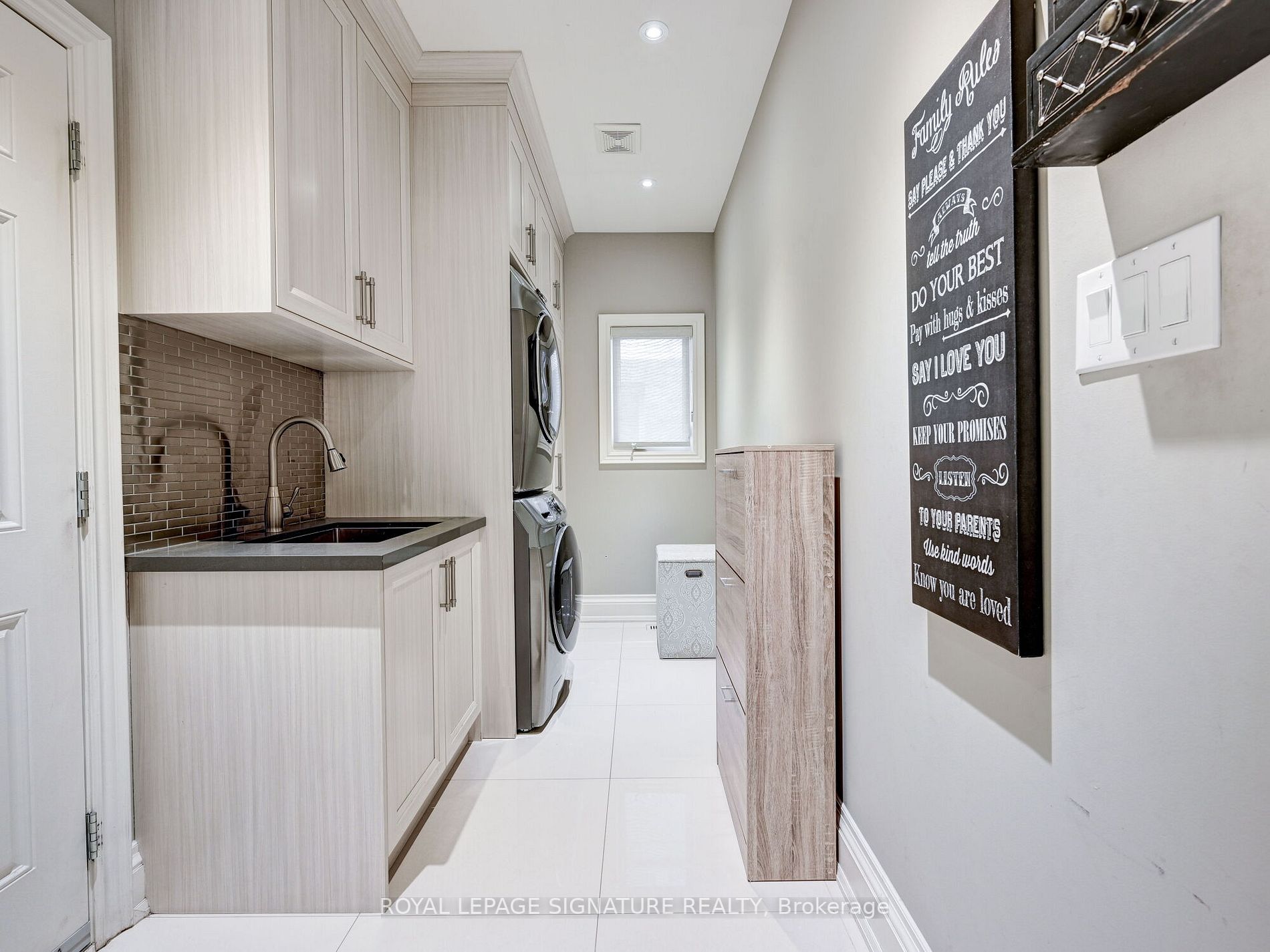 532 Amarone Crt