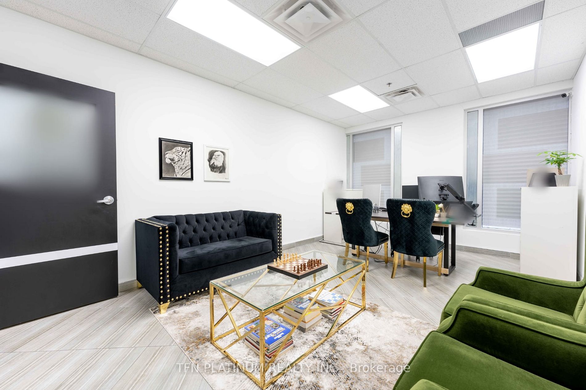 2 Dewside Dr, #202
