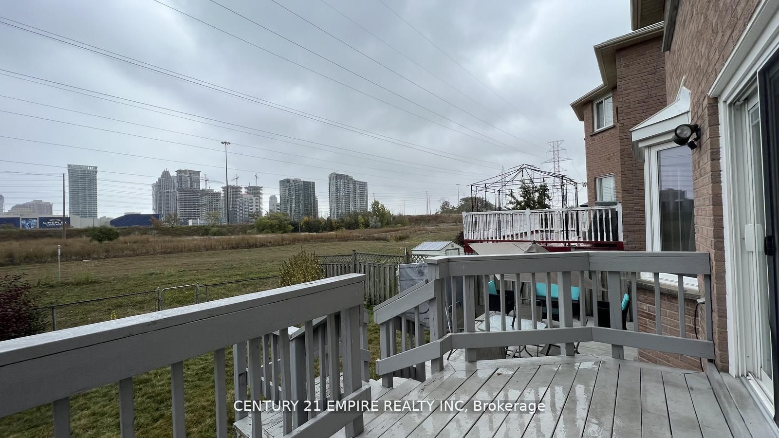 350 Harrowsmith Drive