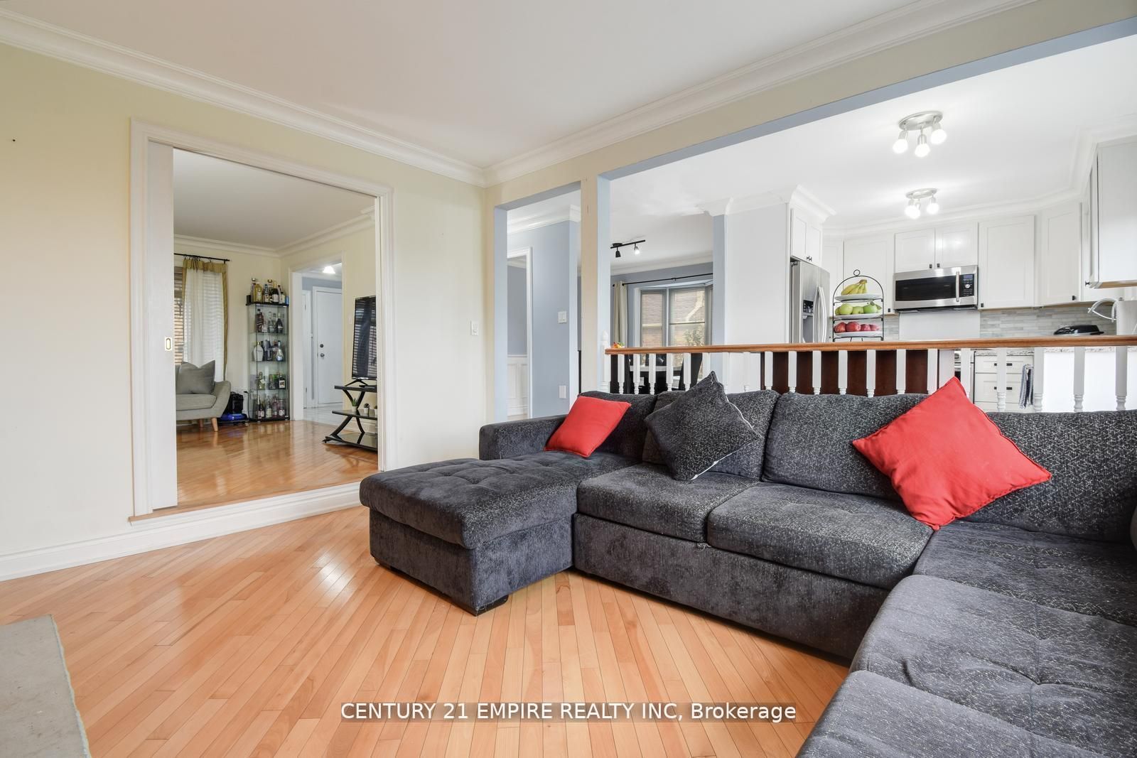 350 Harrowsmith Drive