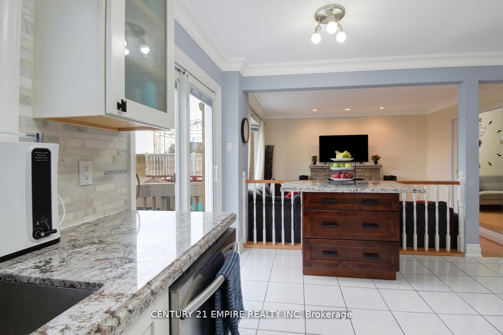 350 Harrowsmith Drive