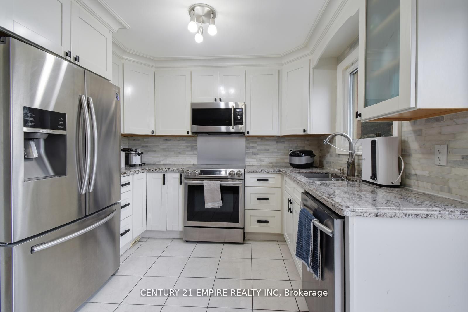 350 Harrowsmith Drive