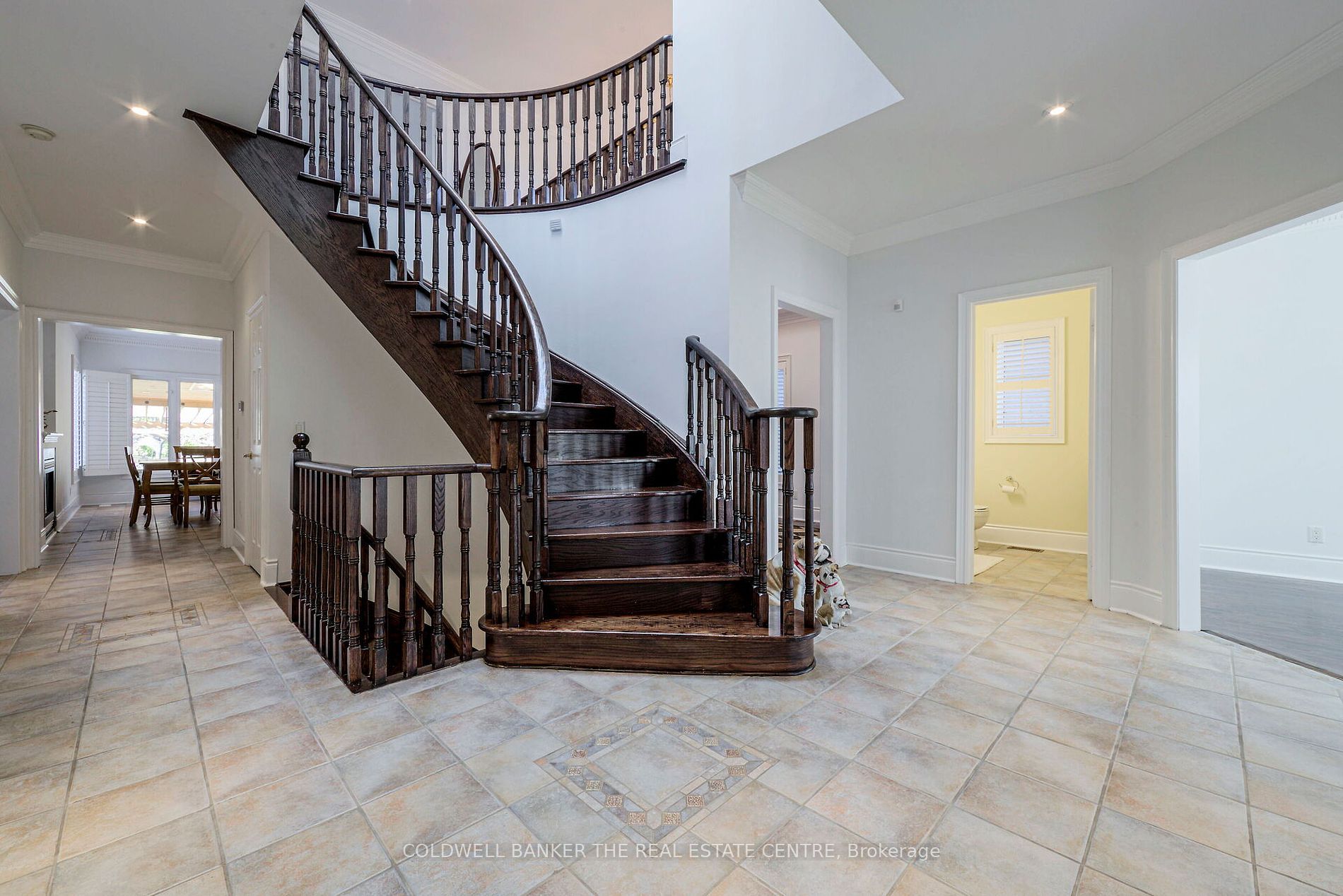 57 Fairview Road W