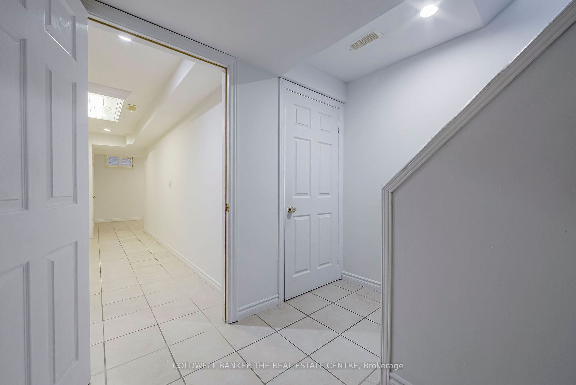 57 Fairview Road W