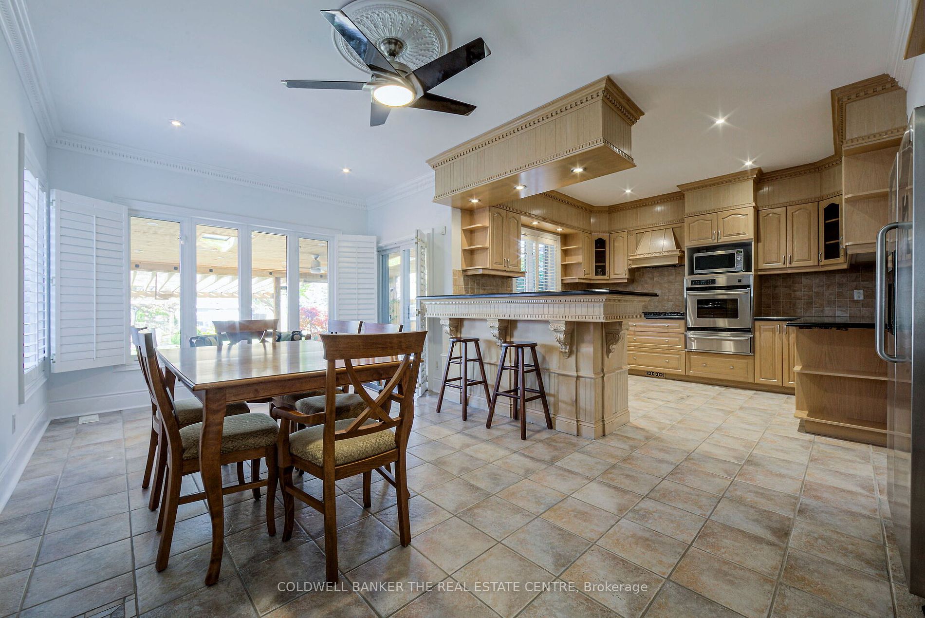 57 Fairview Road W