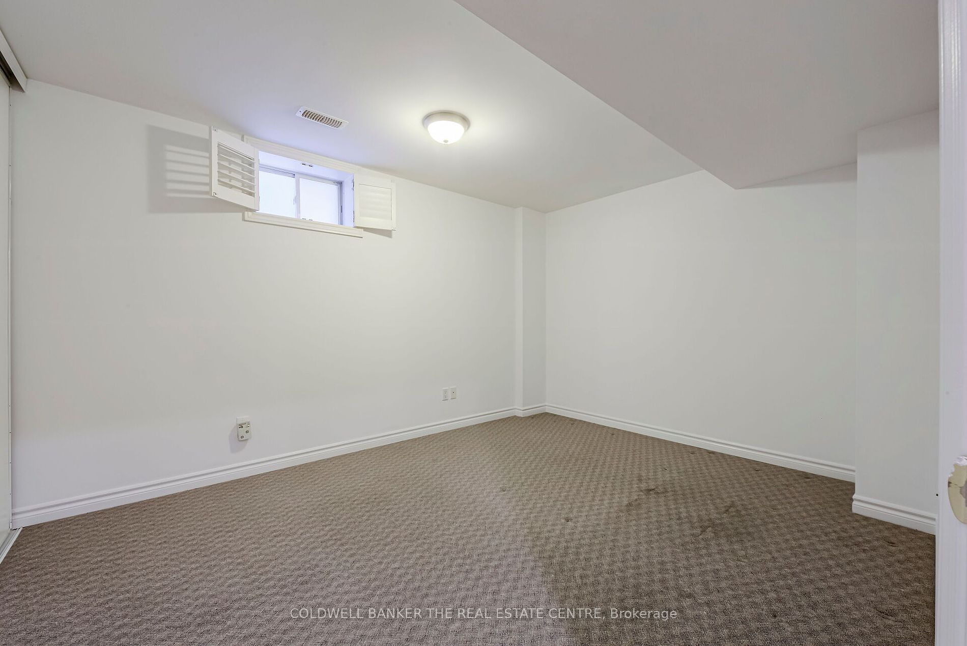 57 Fairview Road W