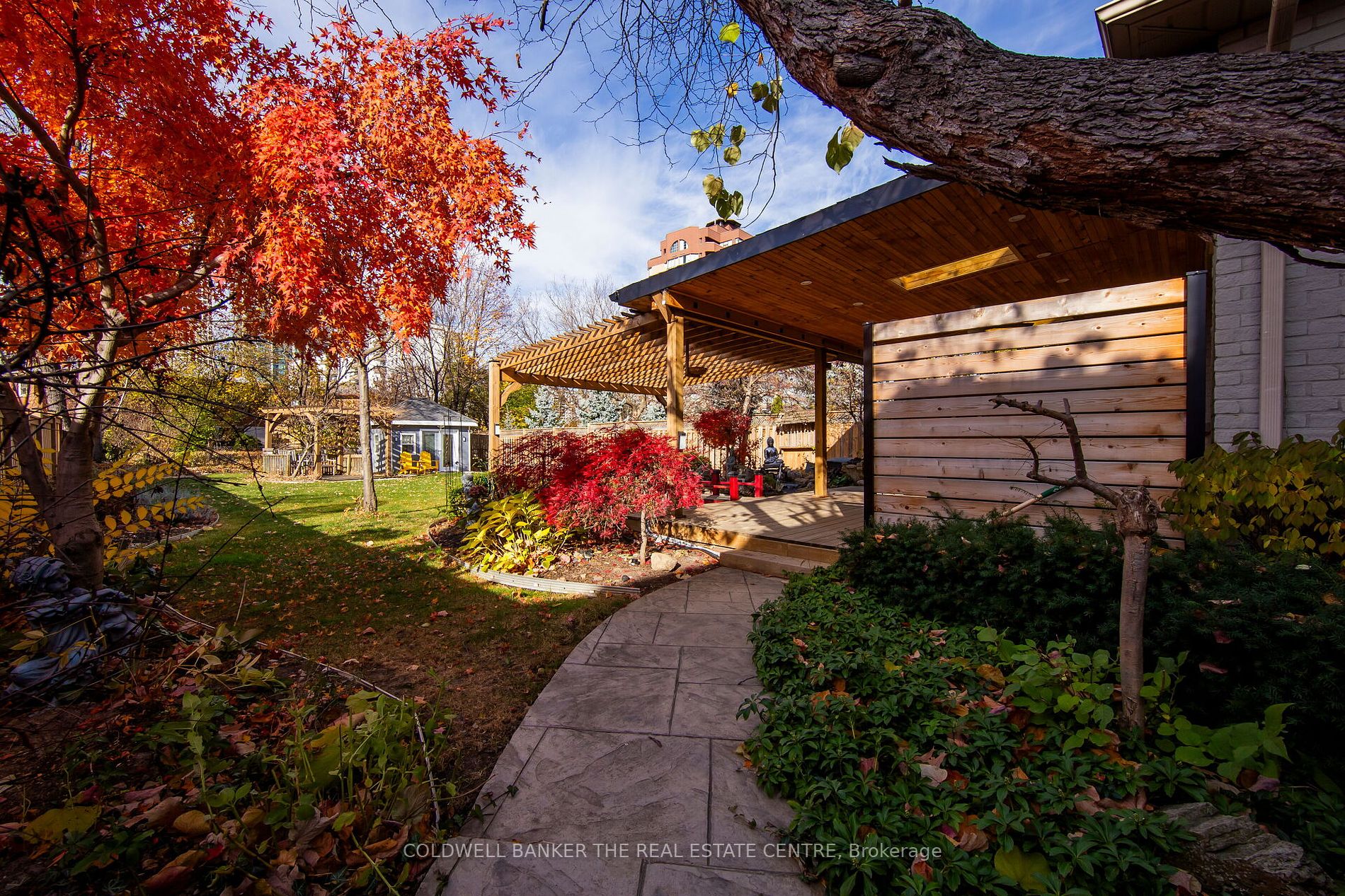 57 Fairview Road W