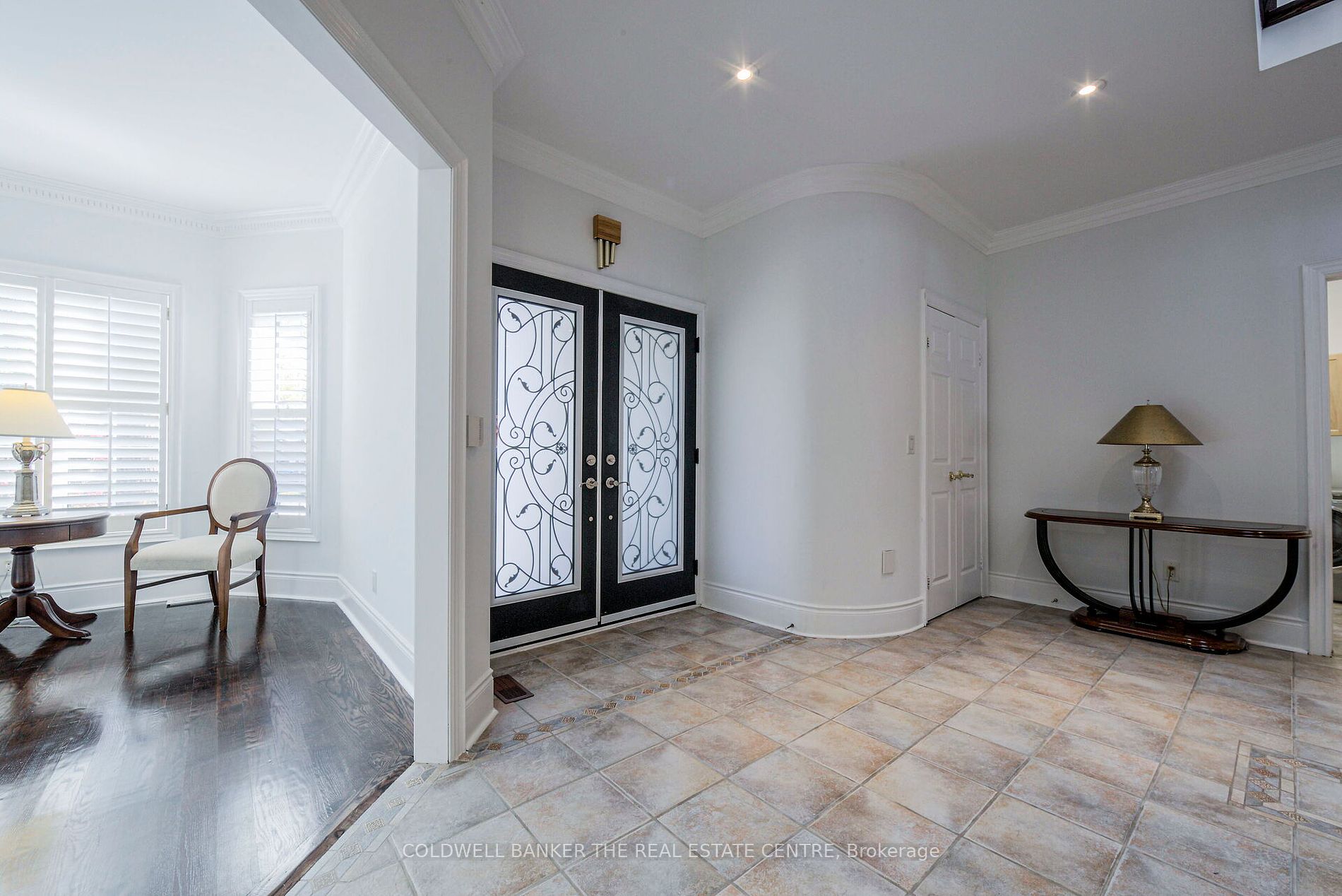 57 Fairview Road W