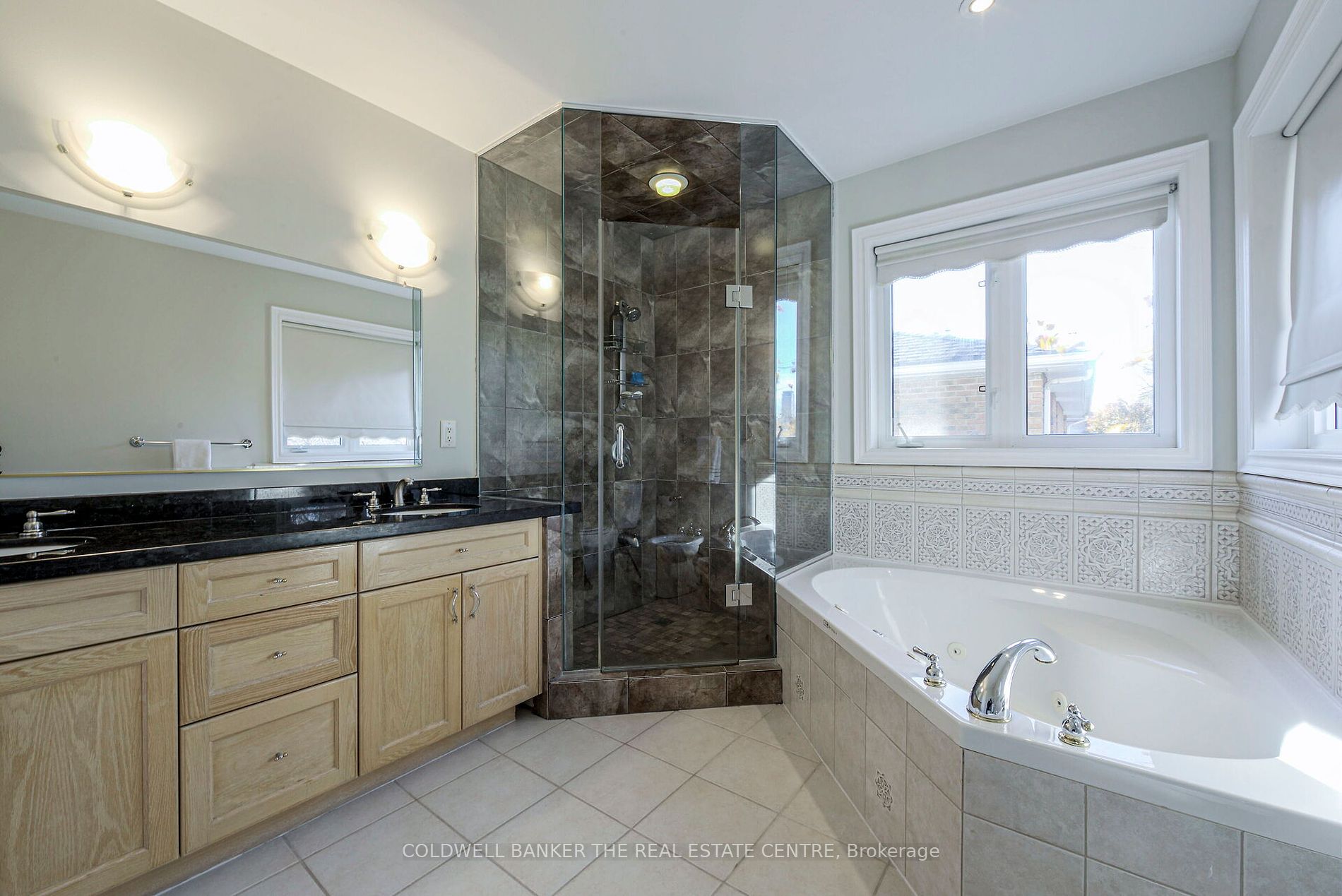 57 Fairview Road W