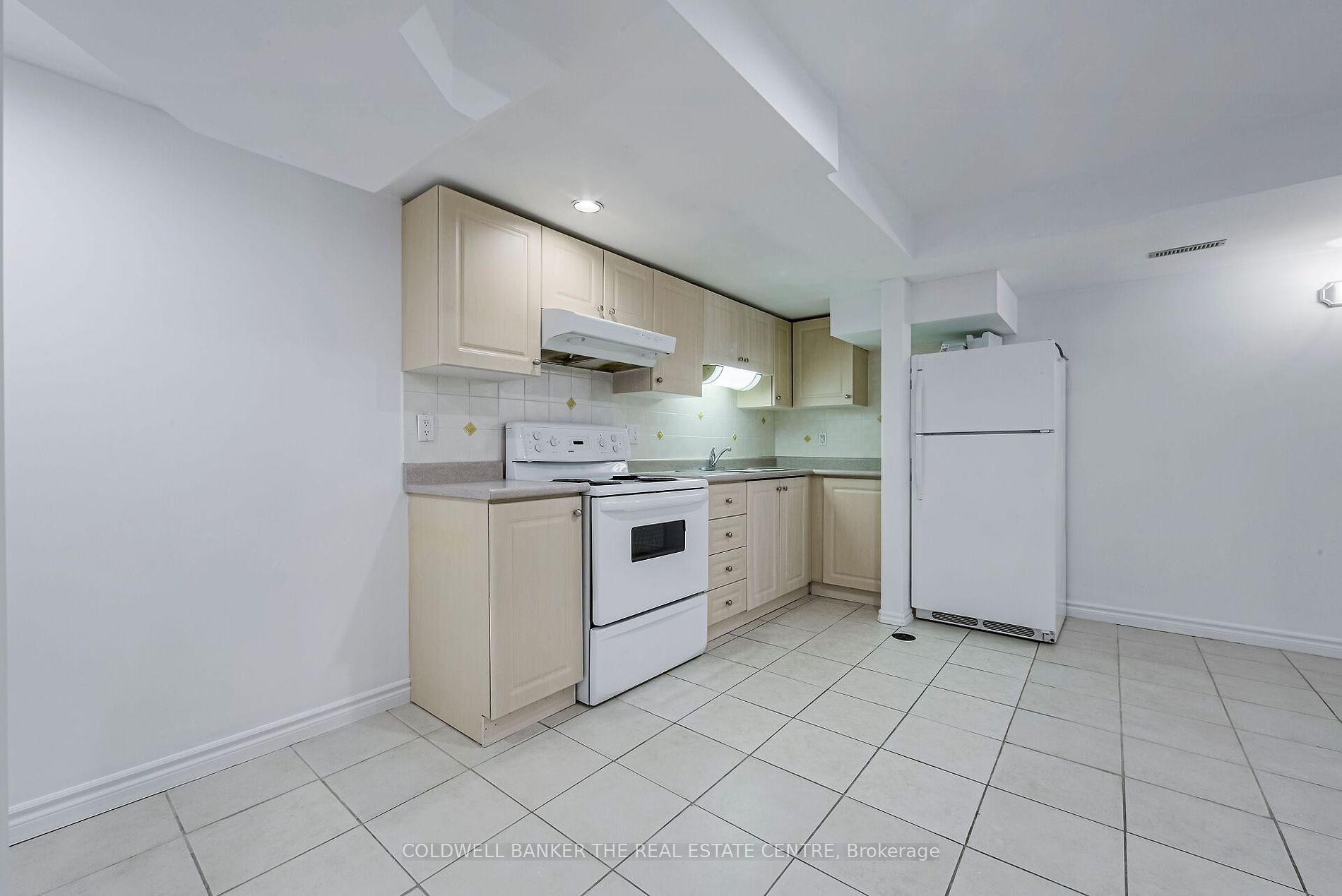 57 Fairview Road W
