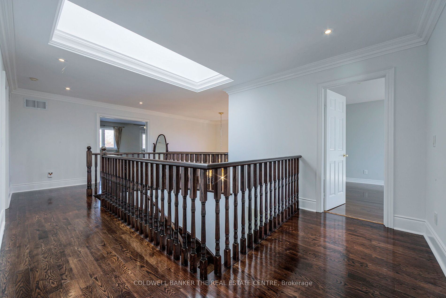 57 Fairview Road W