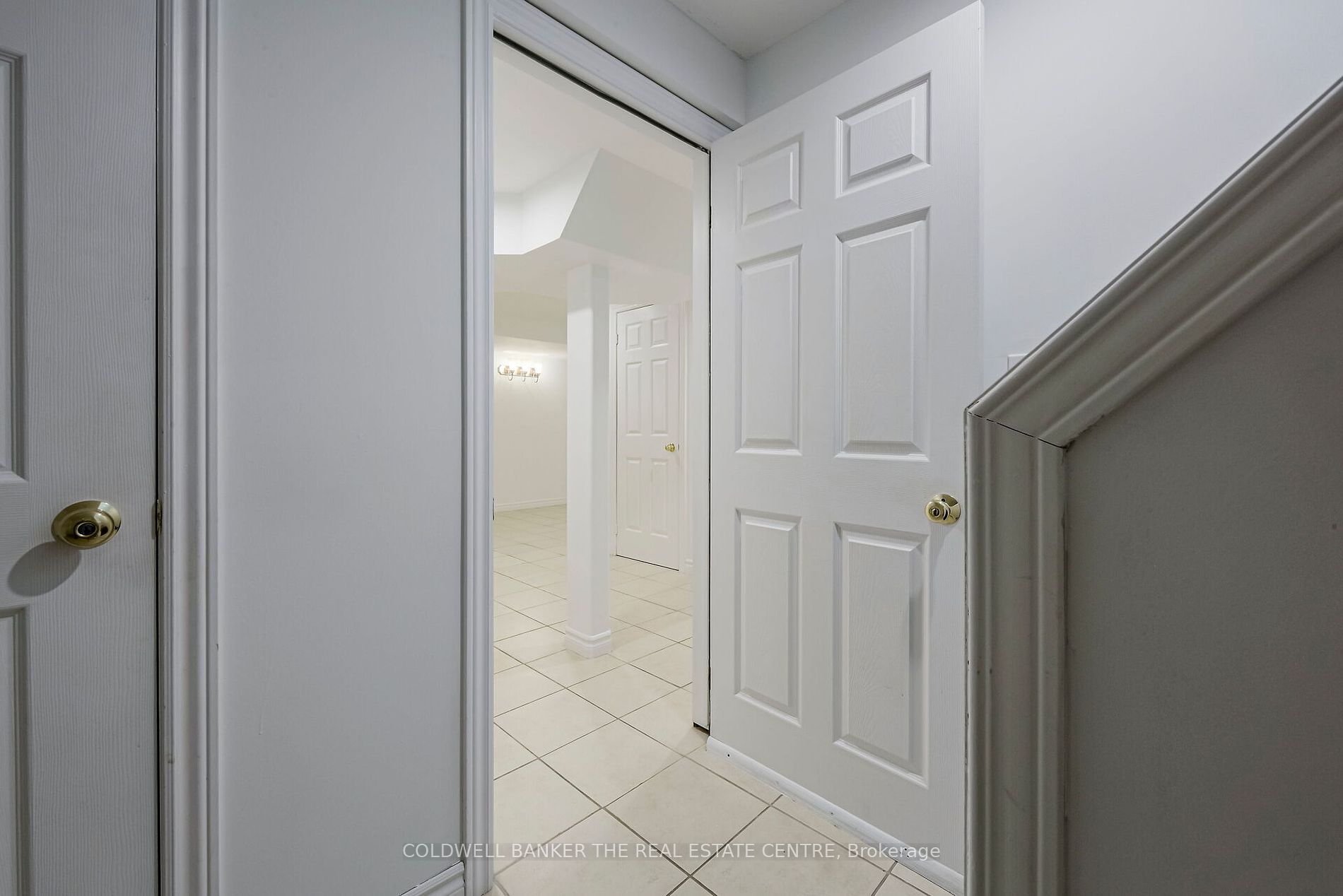 57 Fairview Road W