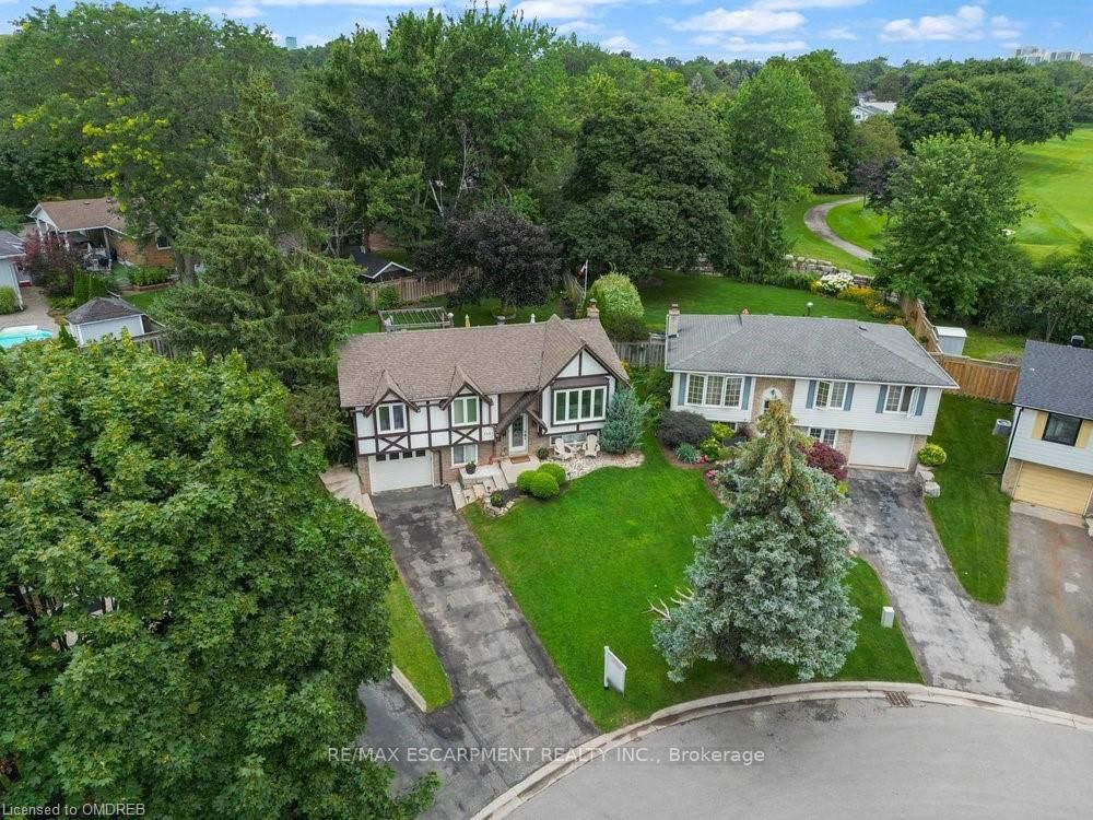 141 Otter Cres