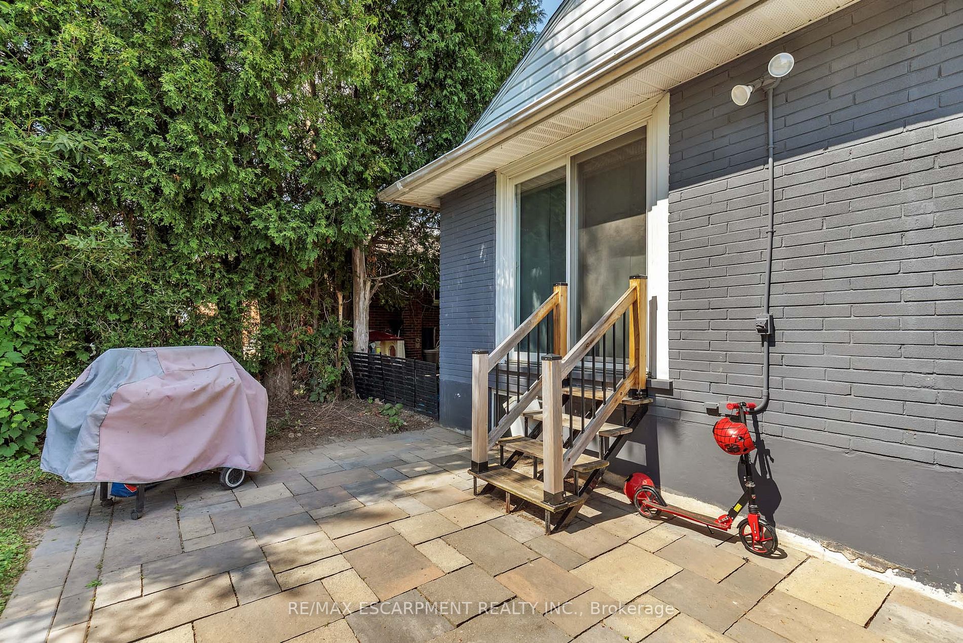 1388 ROYAL Drive