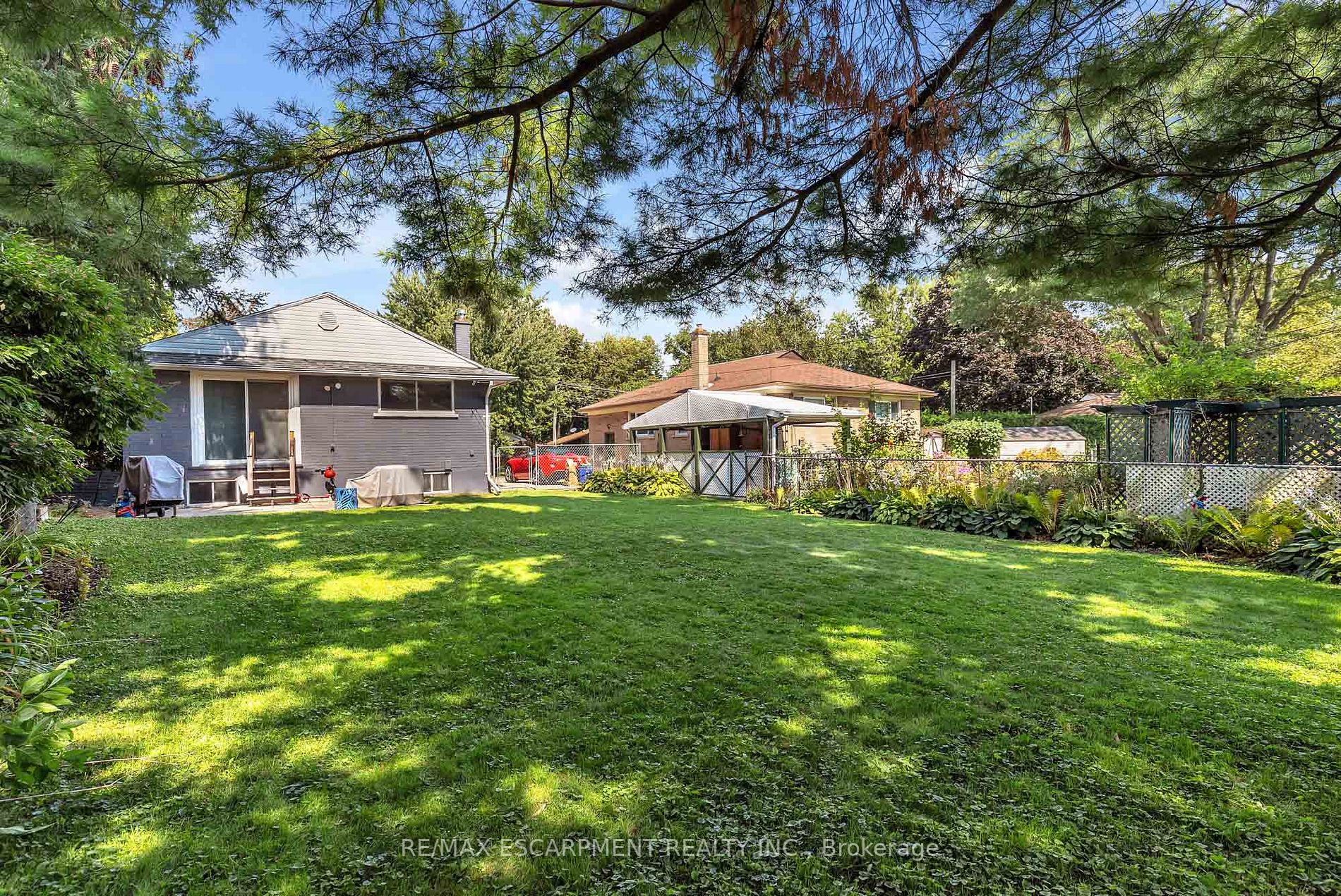 1388 ROYAL Drive