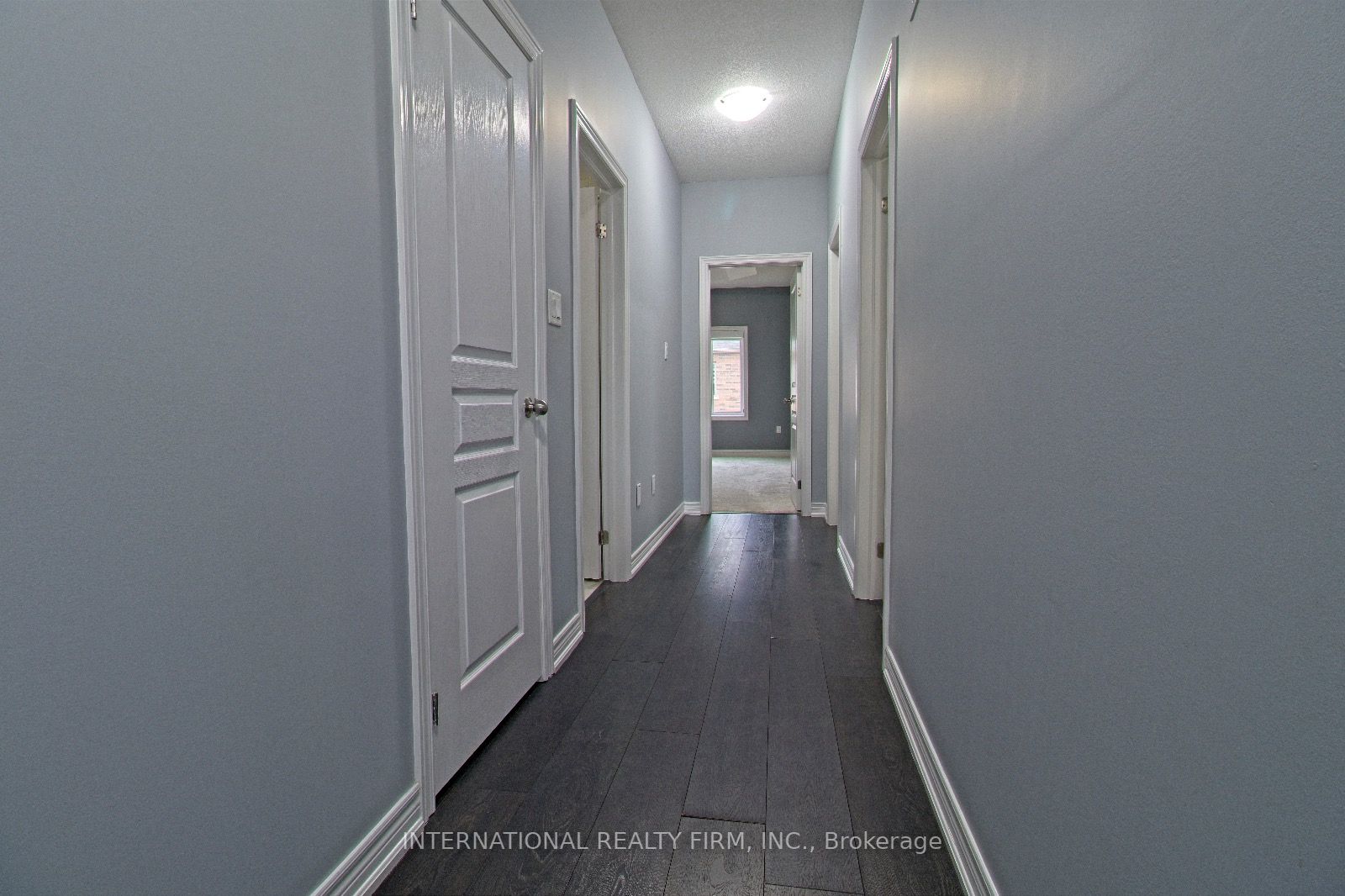11 Monceau Rd