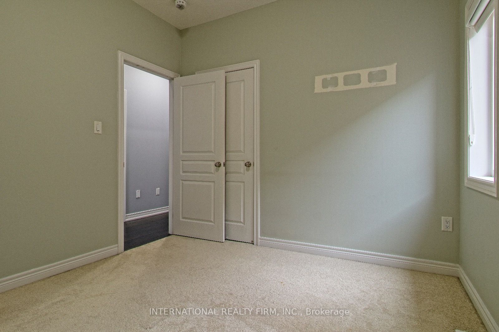 11 Monceau Rd