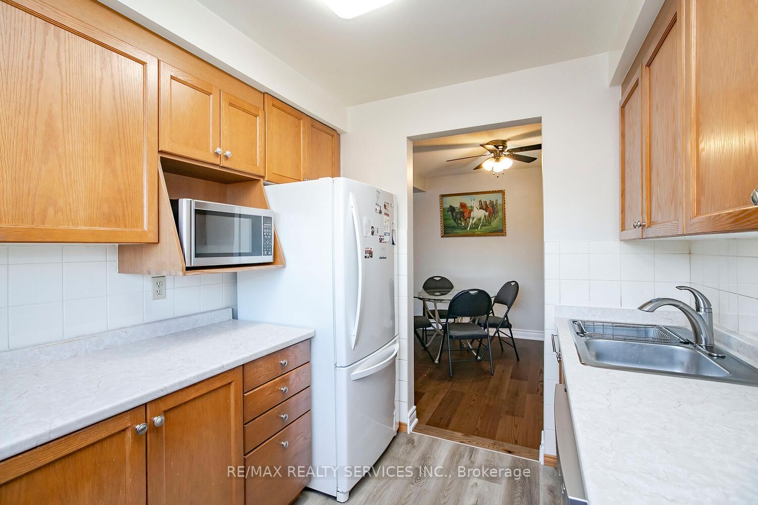 87 Ashton Cres, #87
