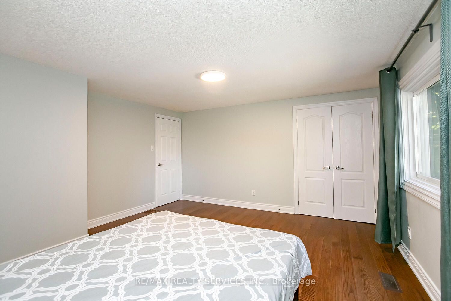 87 Ashton Cres, #87