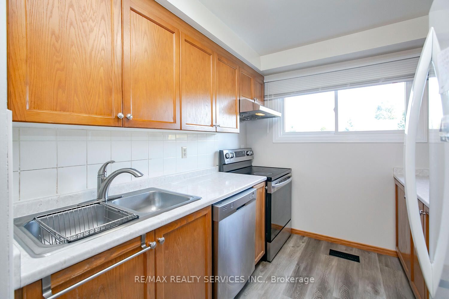 87 Ashton Cres, #87