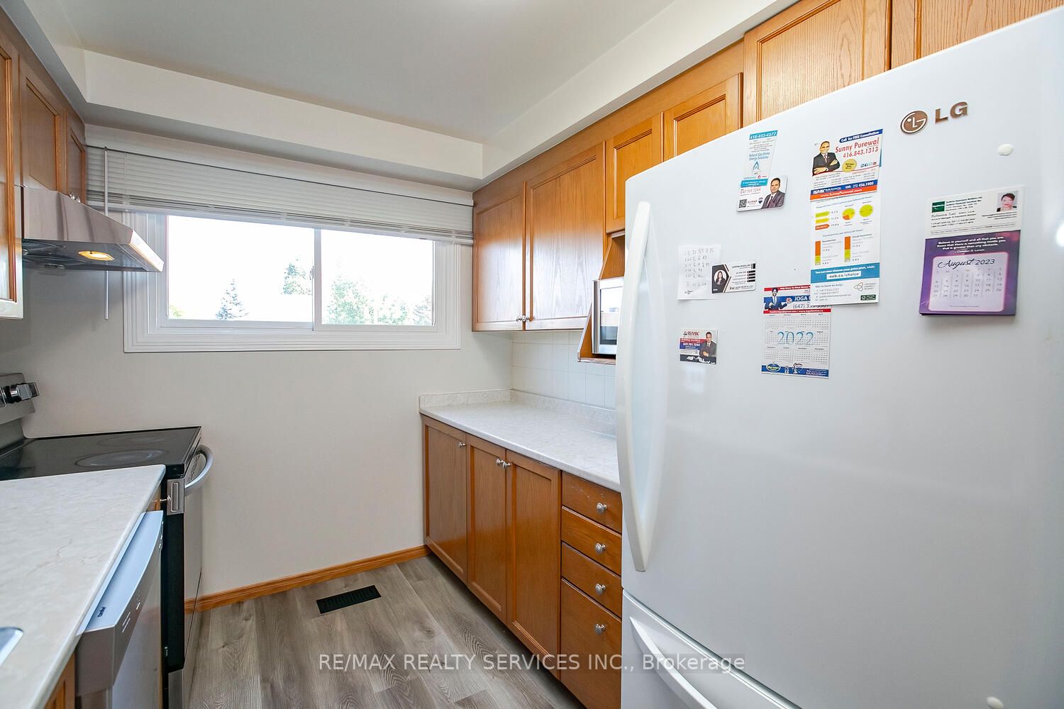 87 Ashton Cres, #87