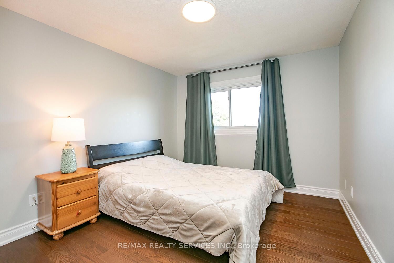 87 Ashton Cres, #87