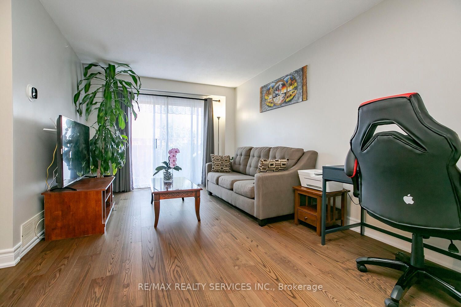 87 Ashton Cres, #87