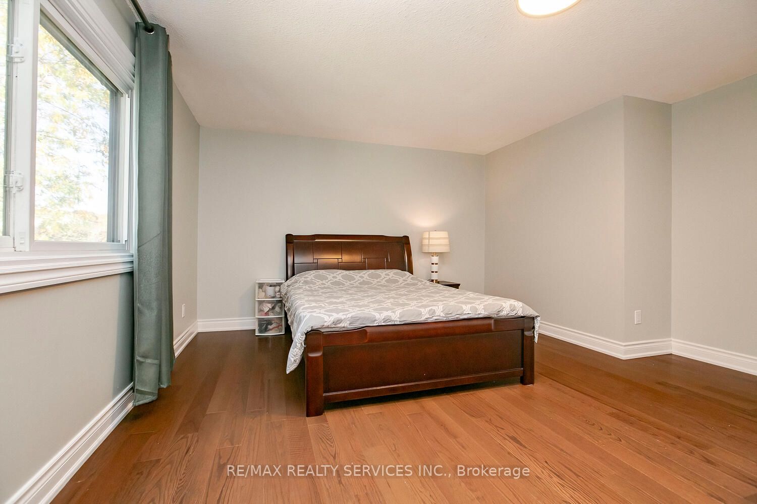 87 Ashton Cres, #87