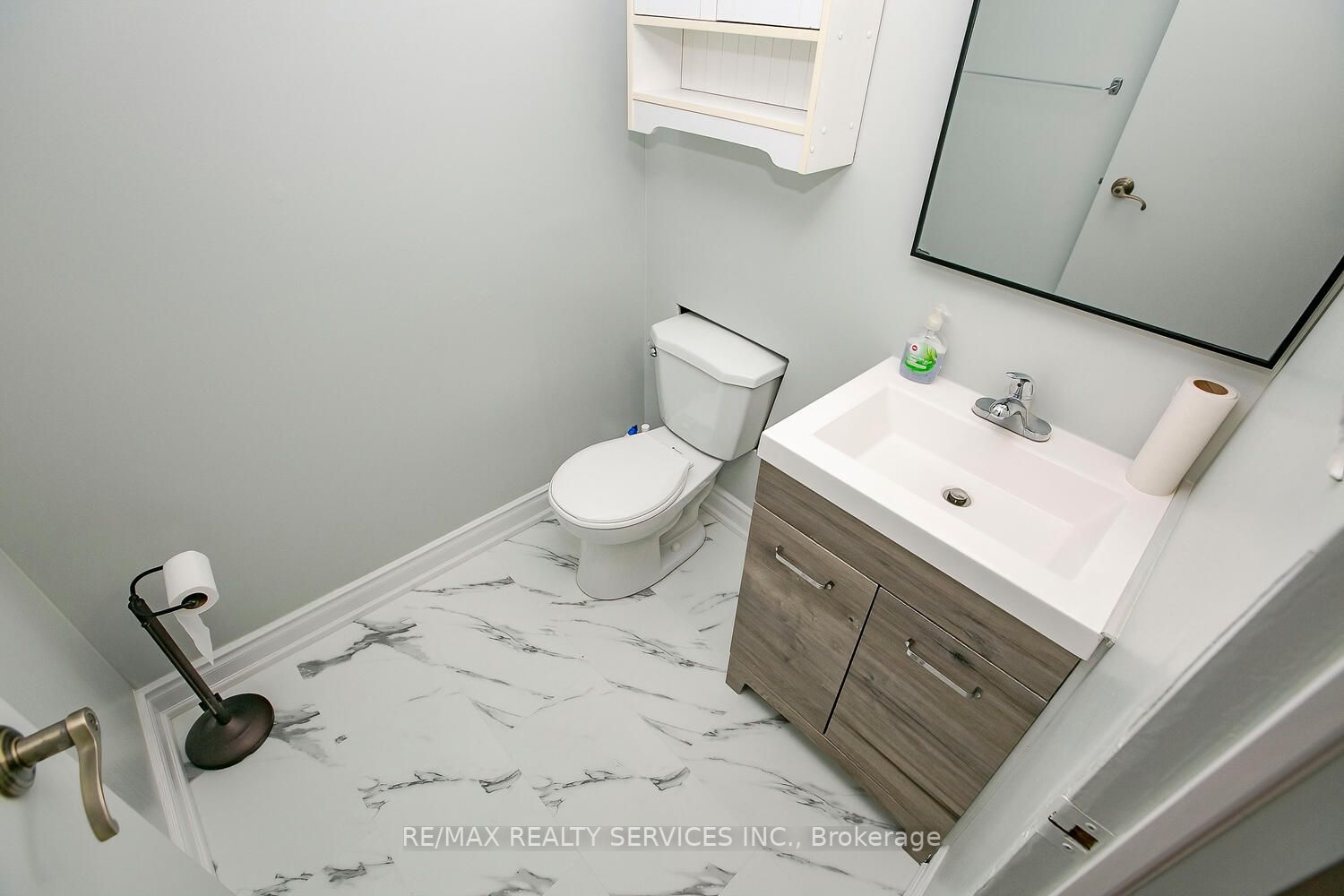 87 Ashton Cres, #87