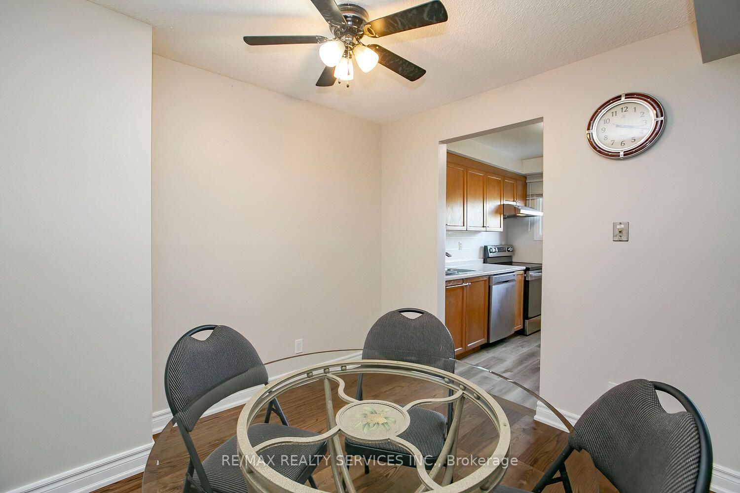 87 Ashton Cres, #87