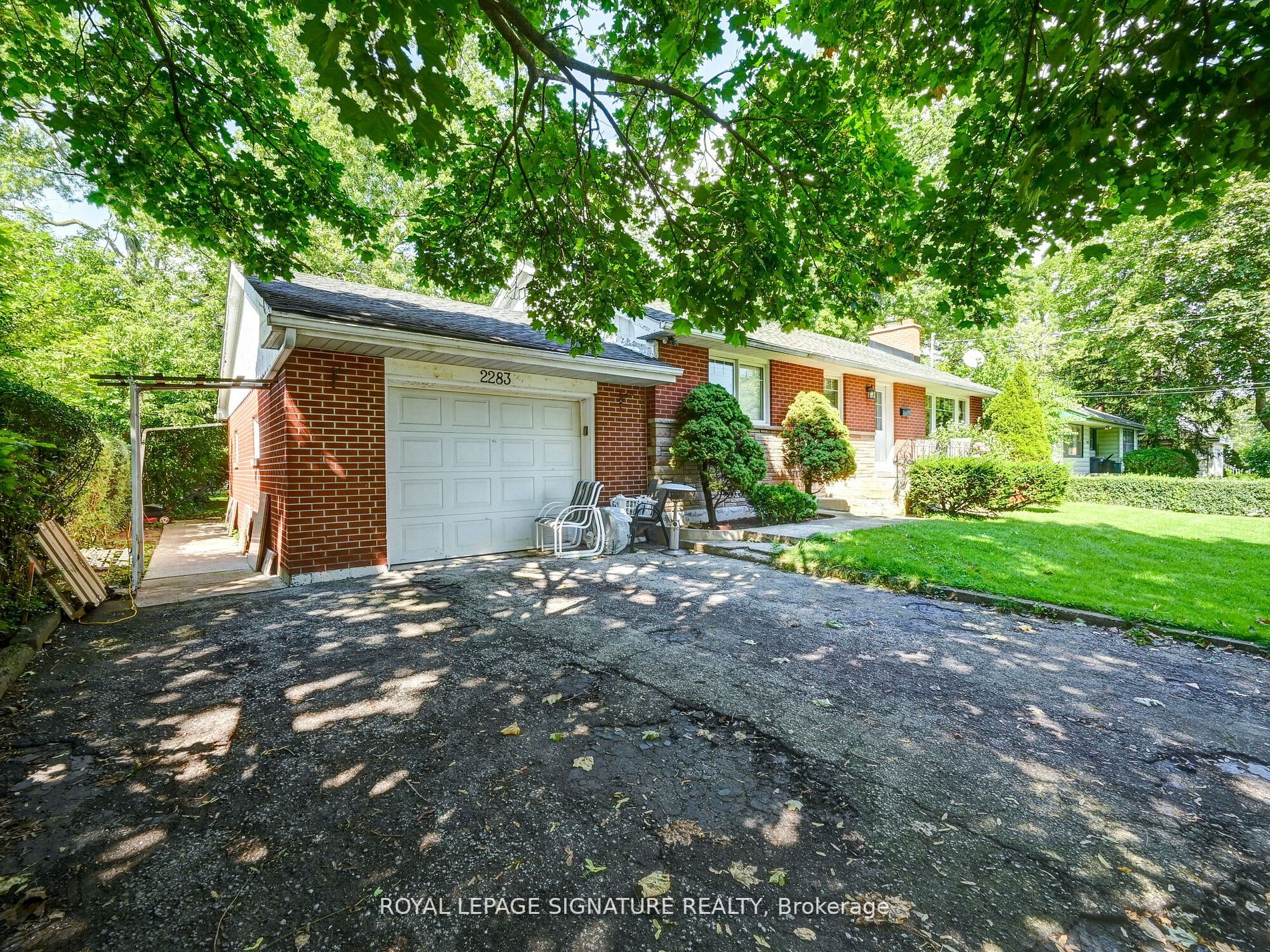 2283 Glenwood School Drive