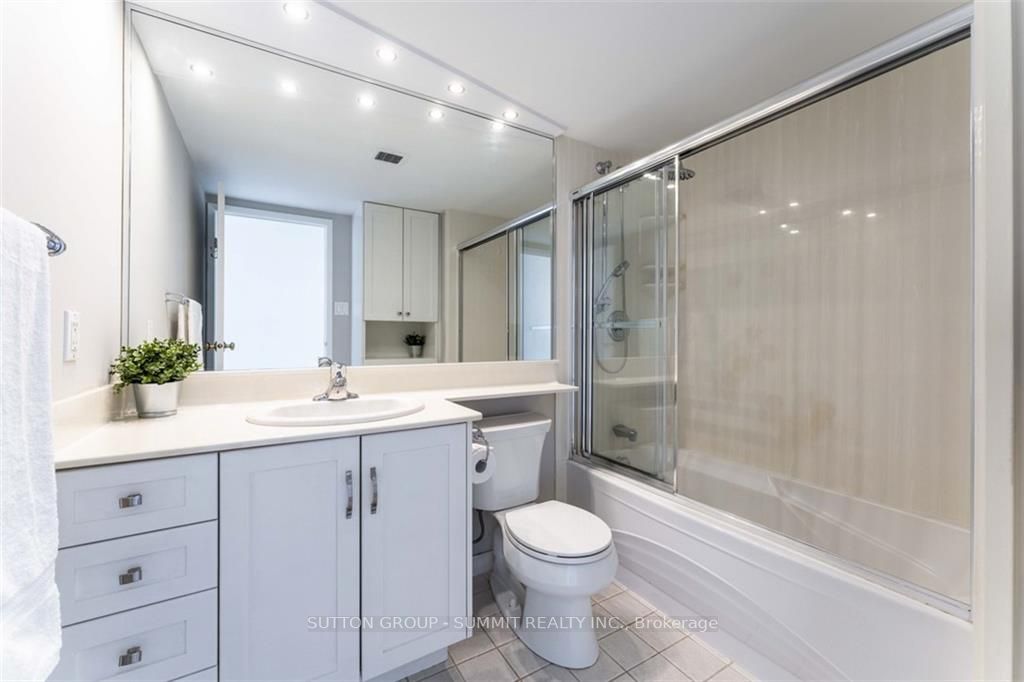 5280 Lakeshore Rd, #505