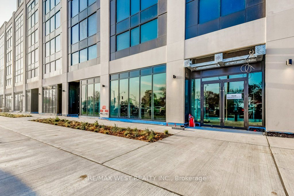 1928 Lake Shore Blvd W, #3001