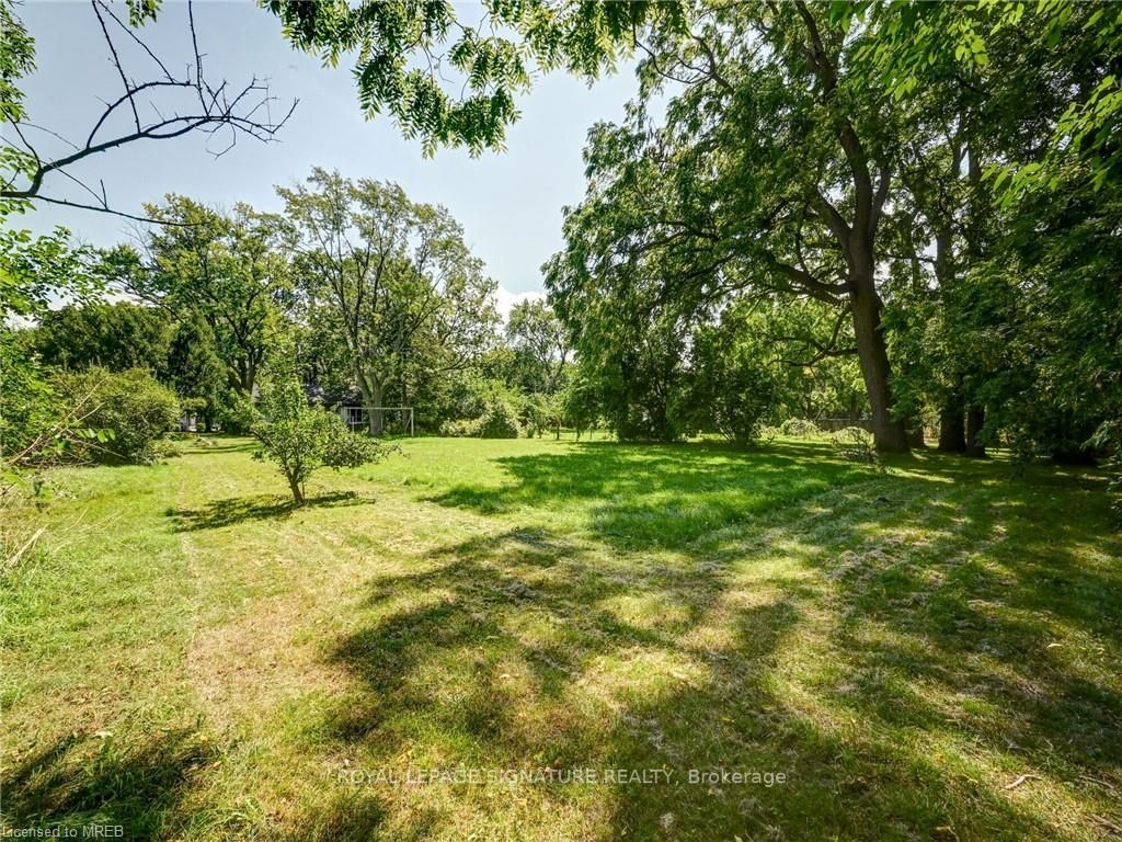 2287 Glenwood School Drive