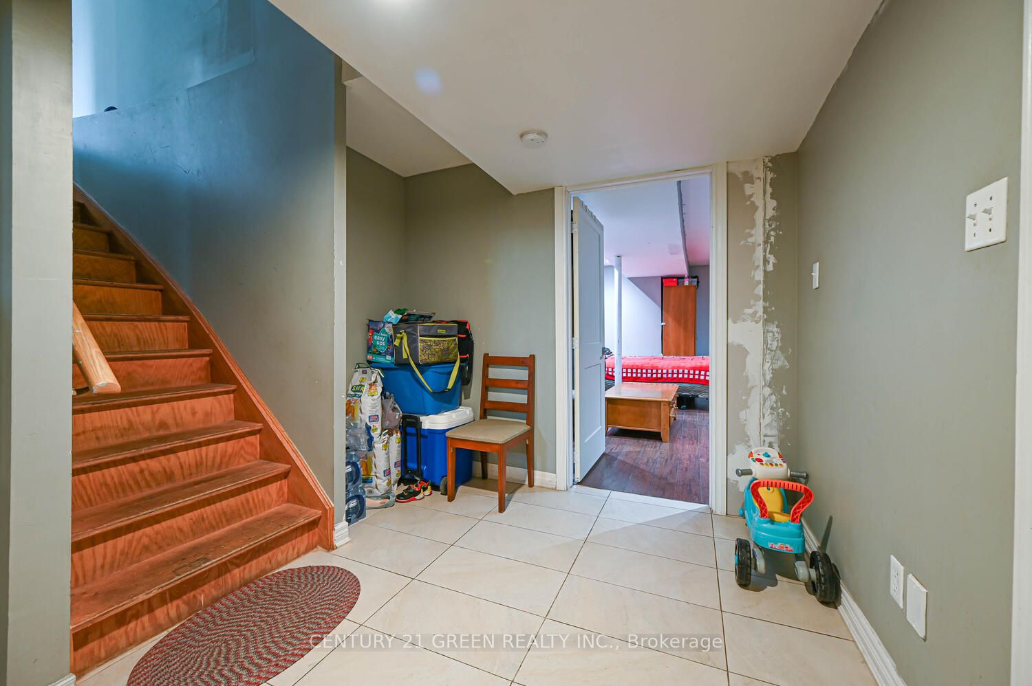 9 Owens Rd