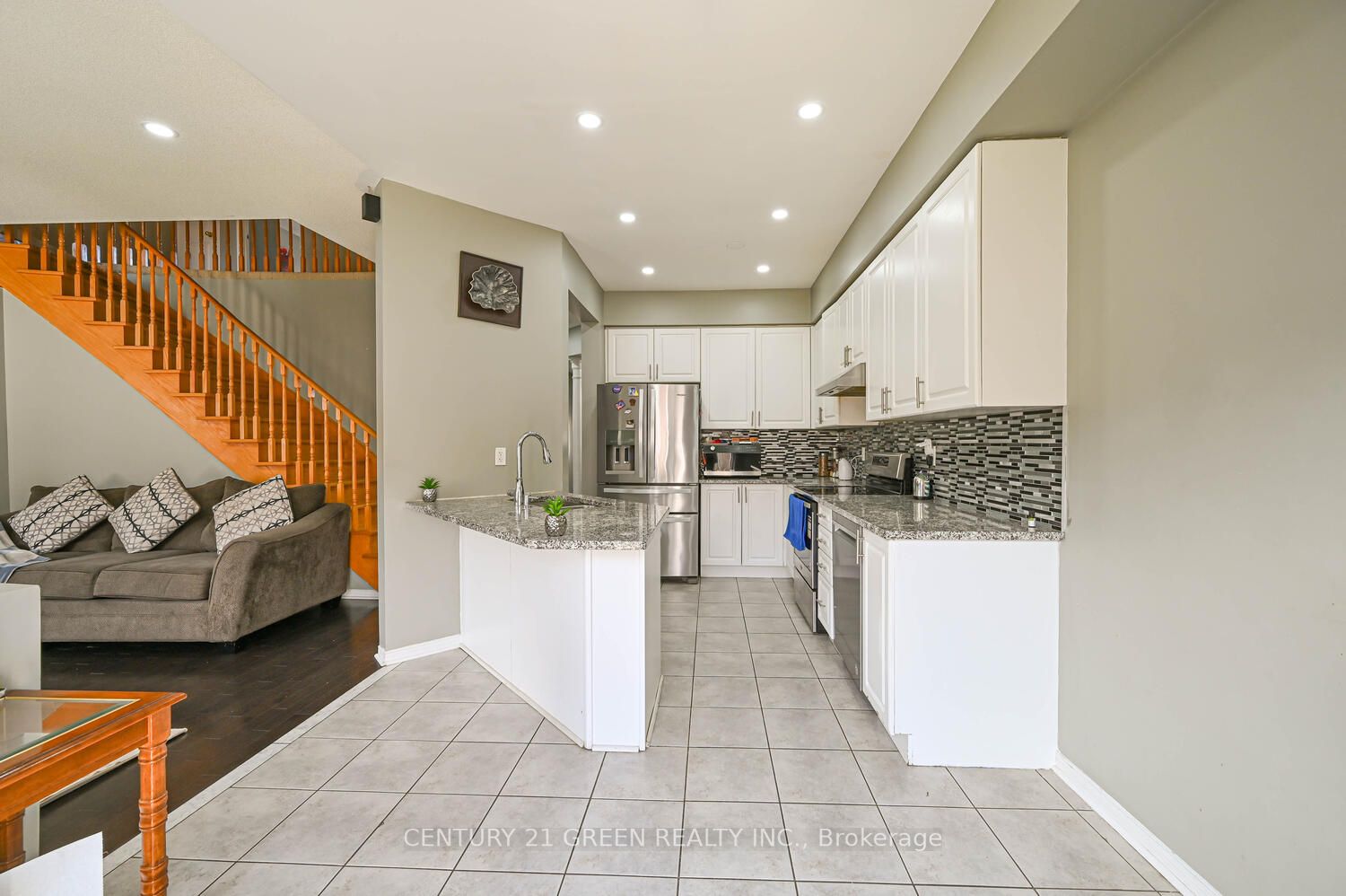 9 Owens Rd