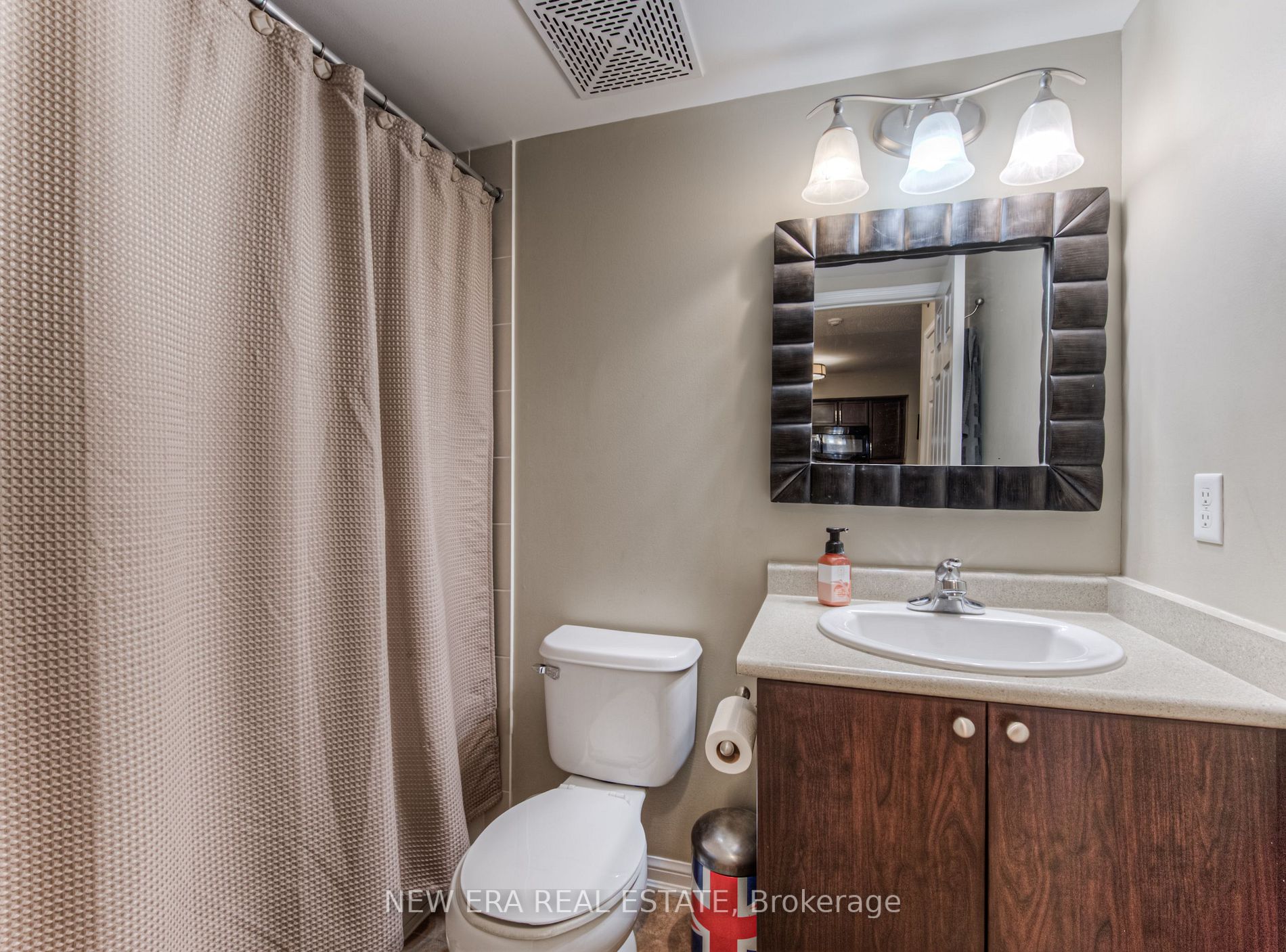 3070 Rotary Way, #405