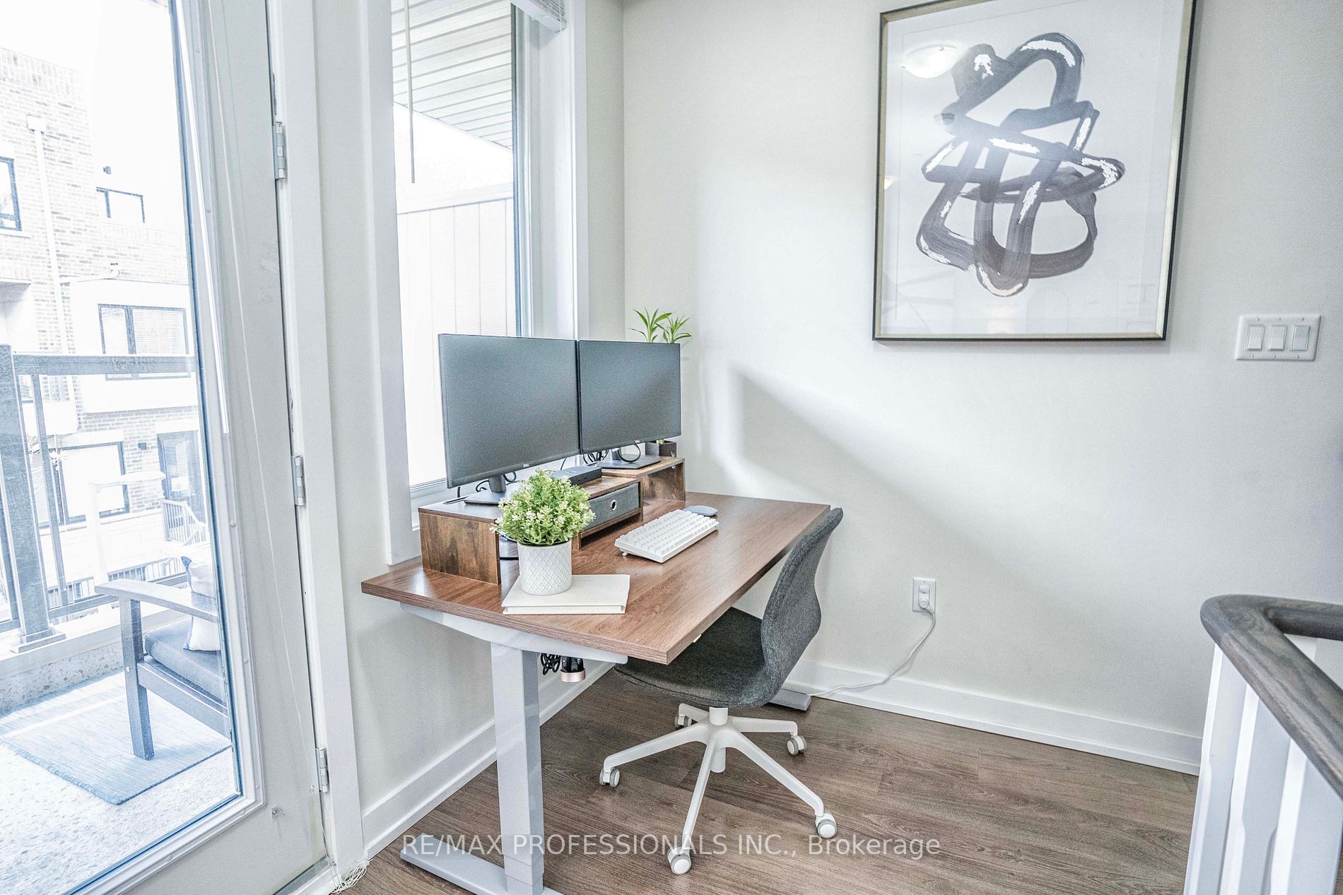 6 Drummond St, #328