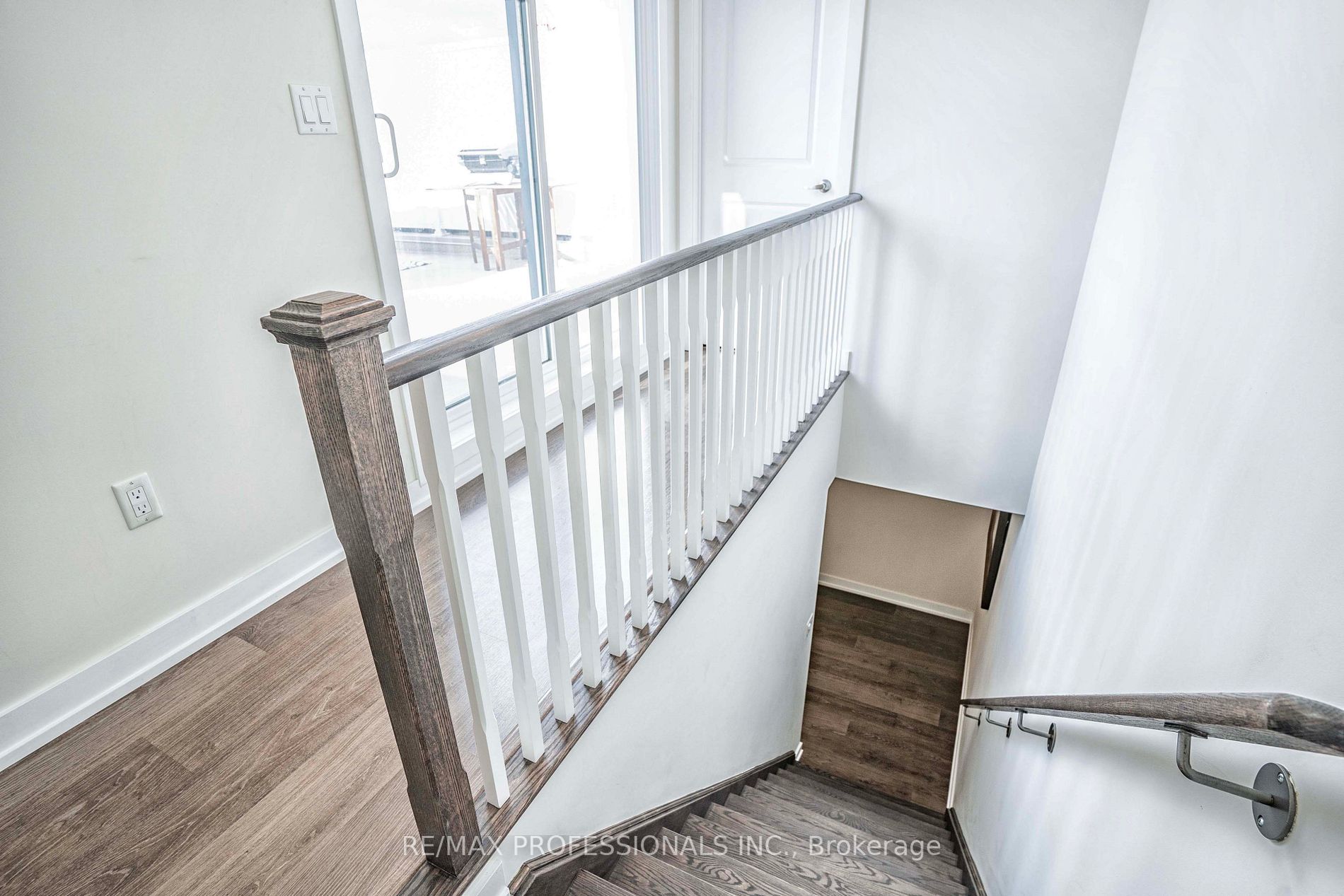 6 Drummond St, #328