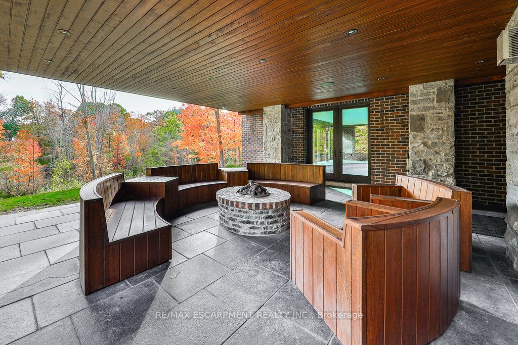 1300 Oak Lane