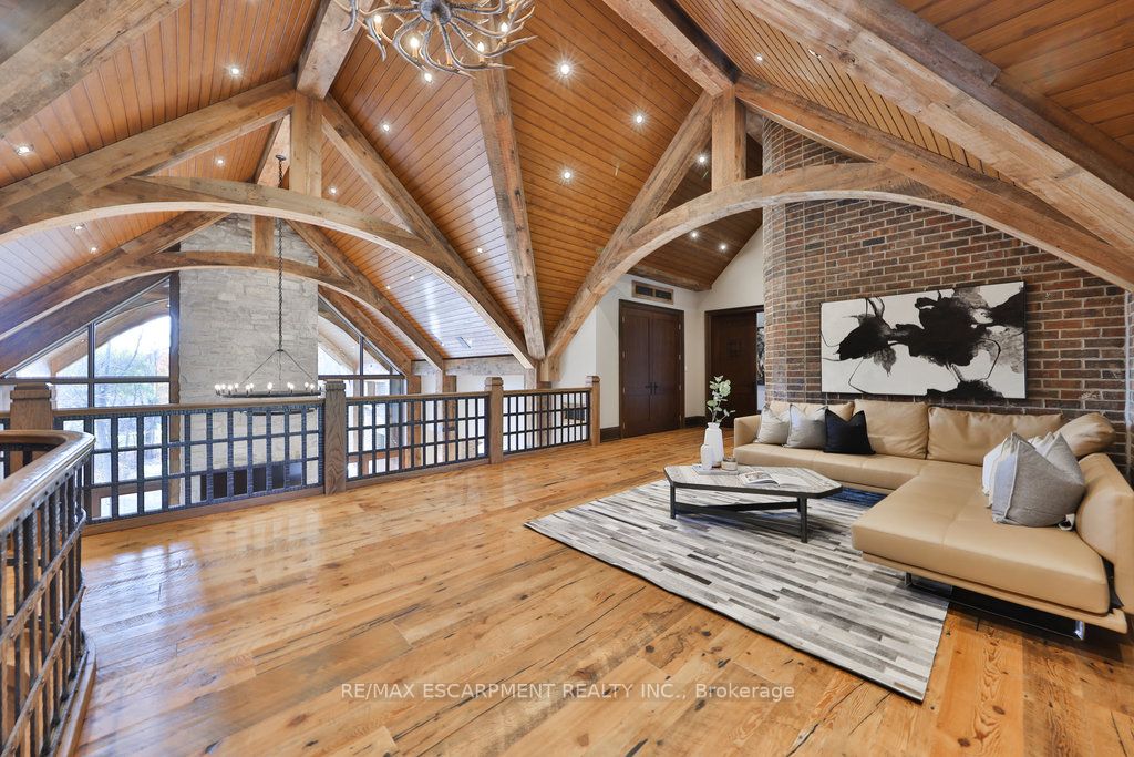 1300 Oak Lane