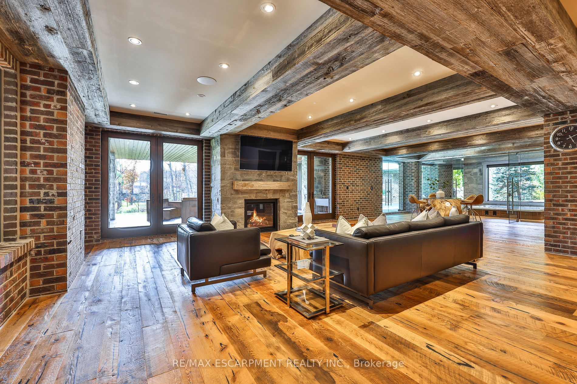 1300 Oak Lane