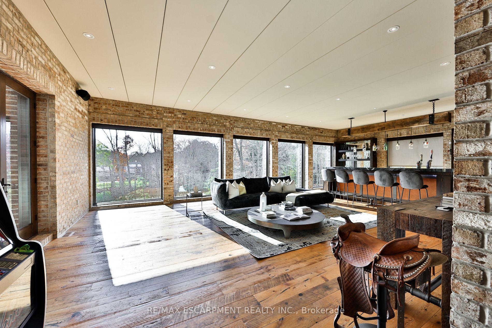 1300 Oak Lane