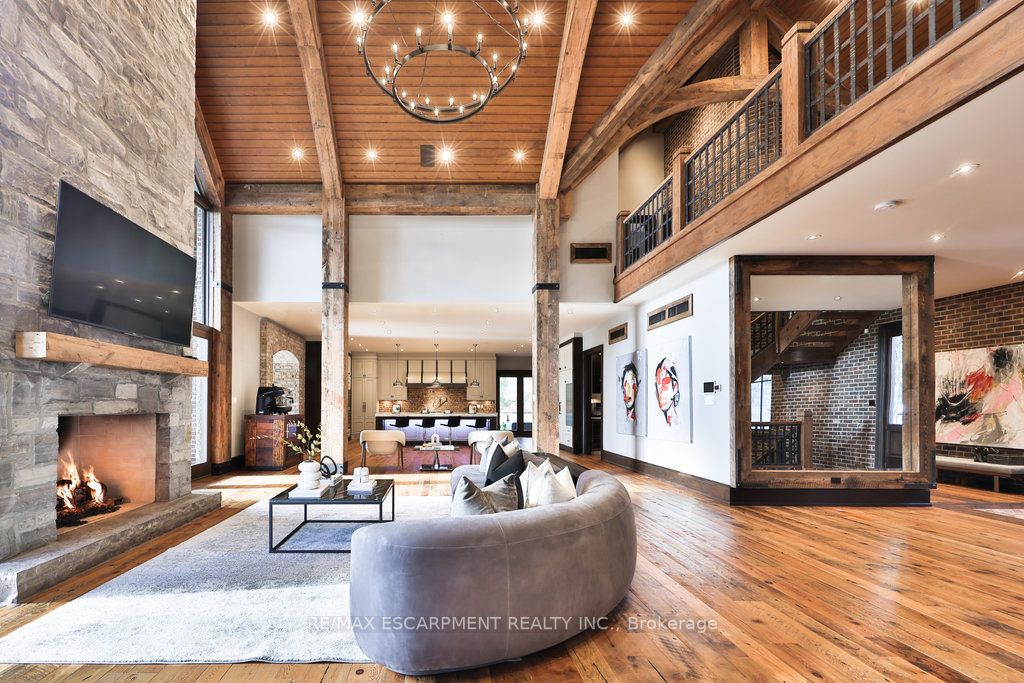 1300 Oak Lane