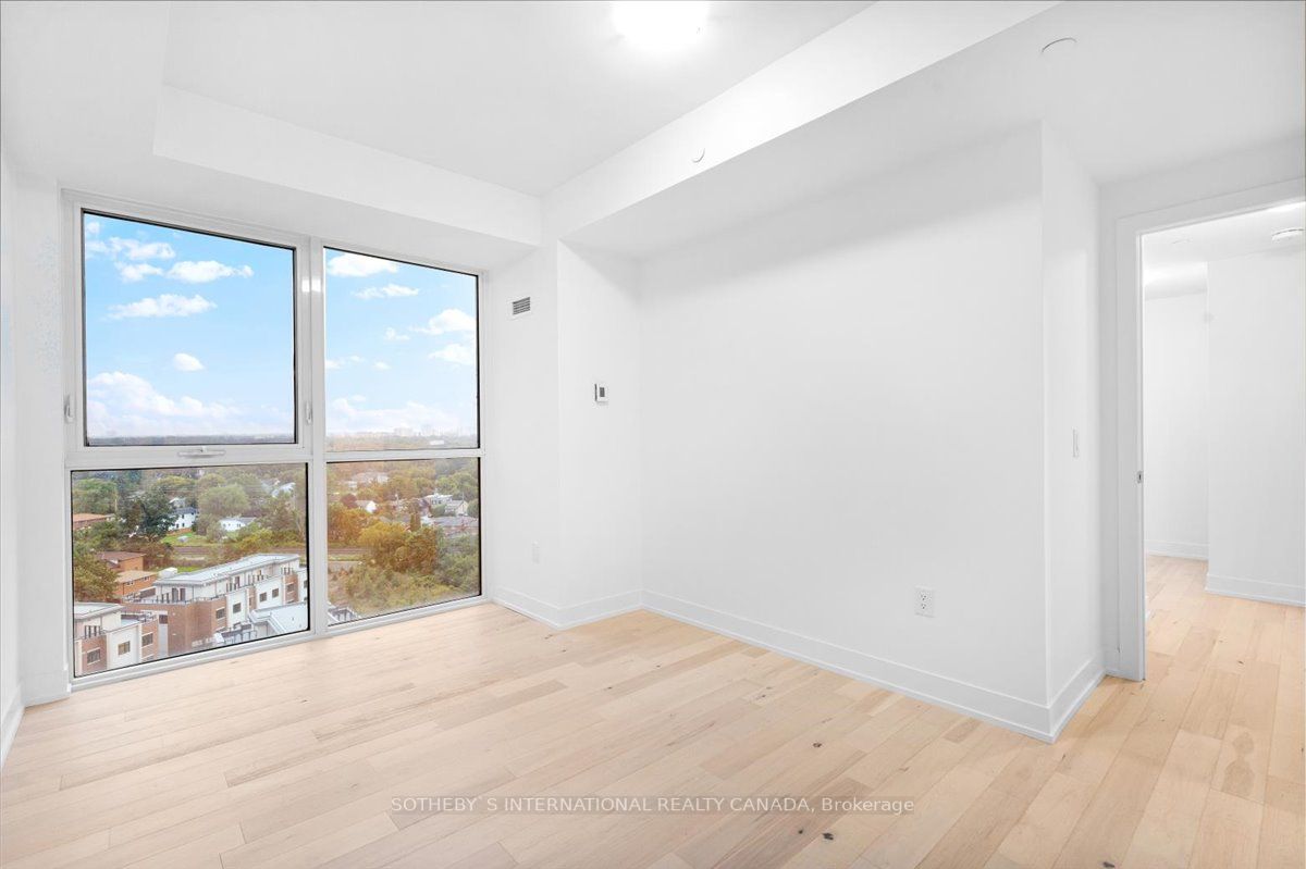 1063 Douglas Mccurdy Comm Circ, #1201