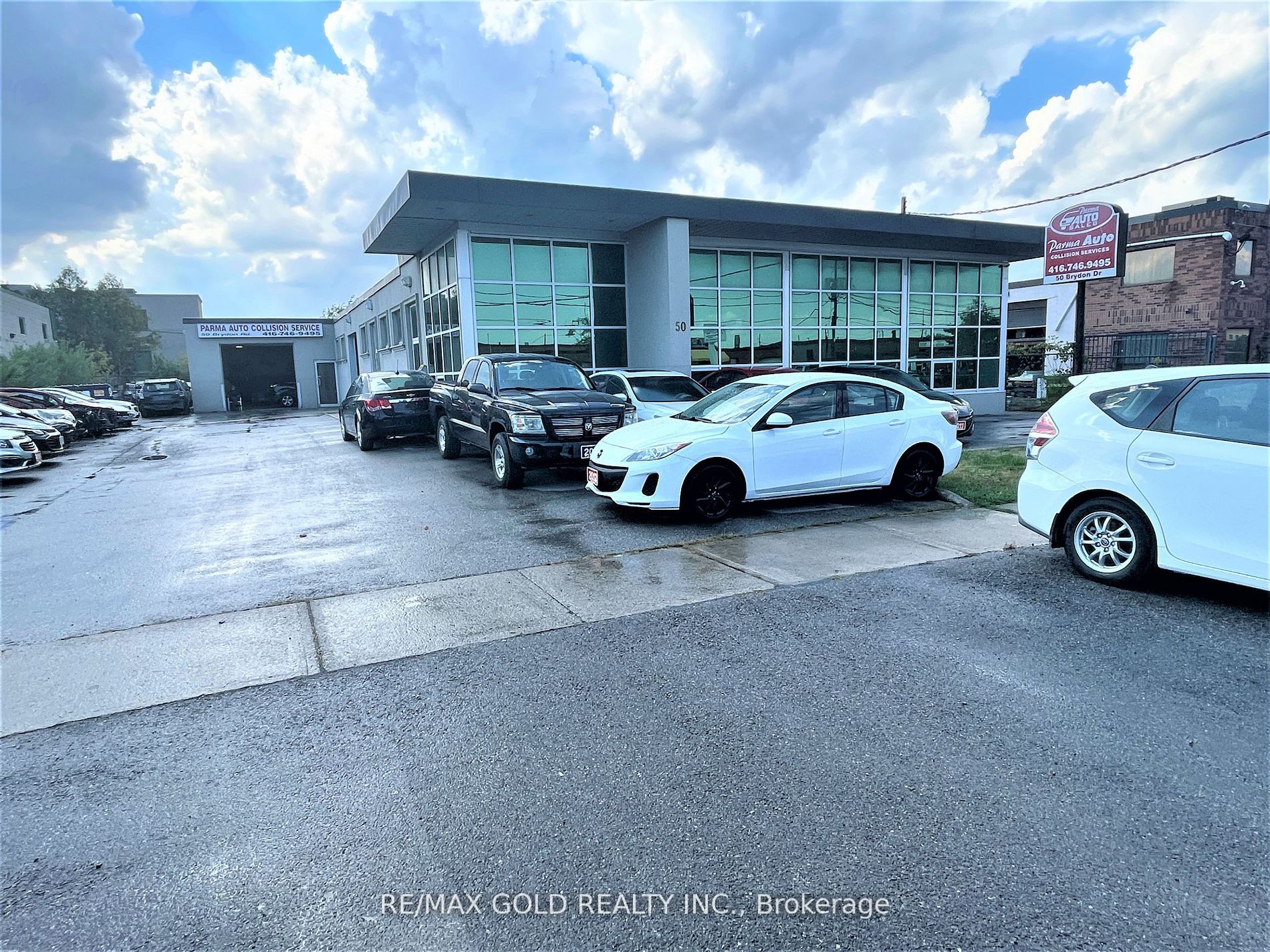 50 Brydon Dr